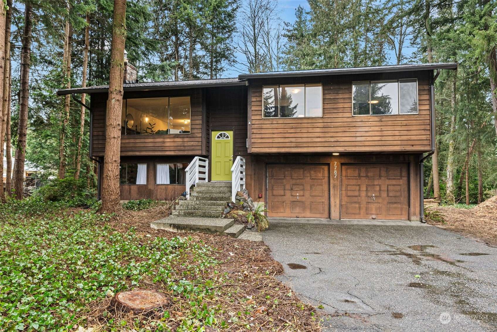 Bremerton, WA 98311,7787 Diane CT NE