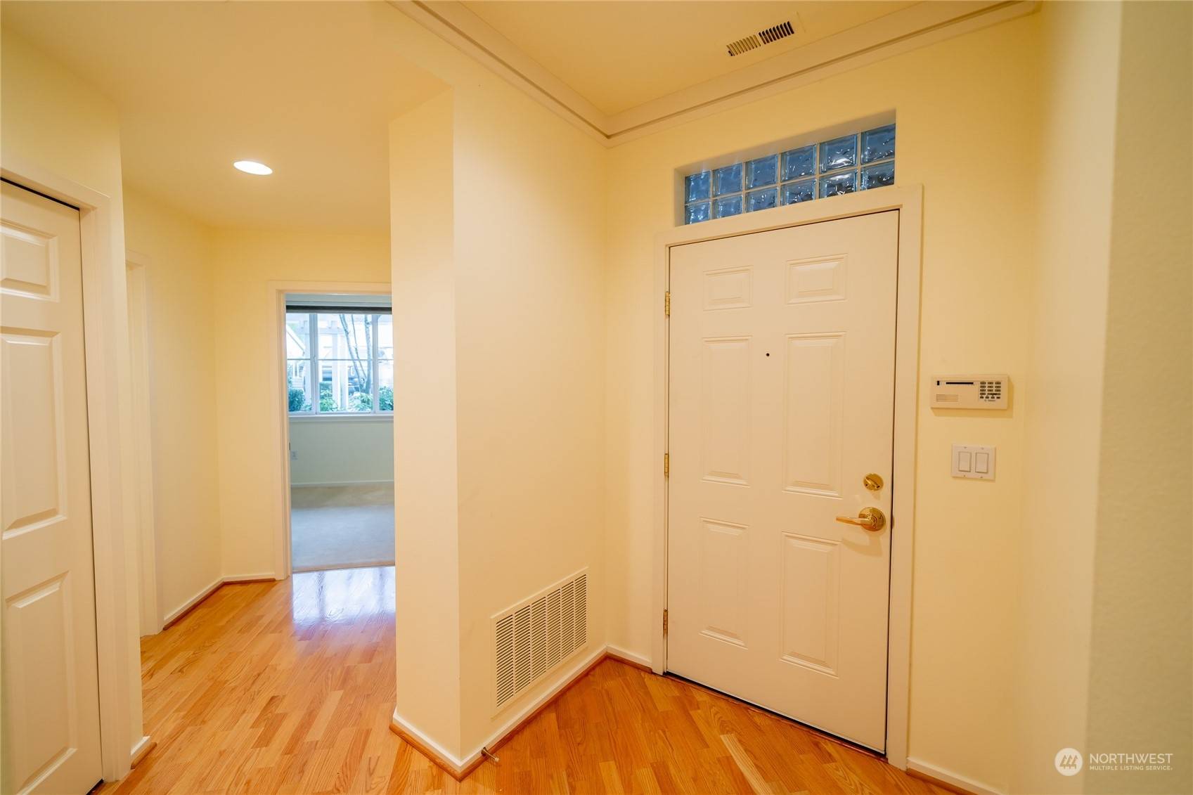Bellevue, WA 98005,1709 134th ST SE #3