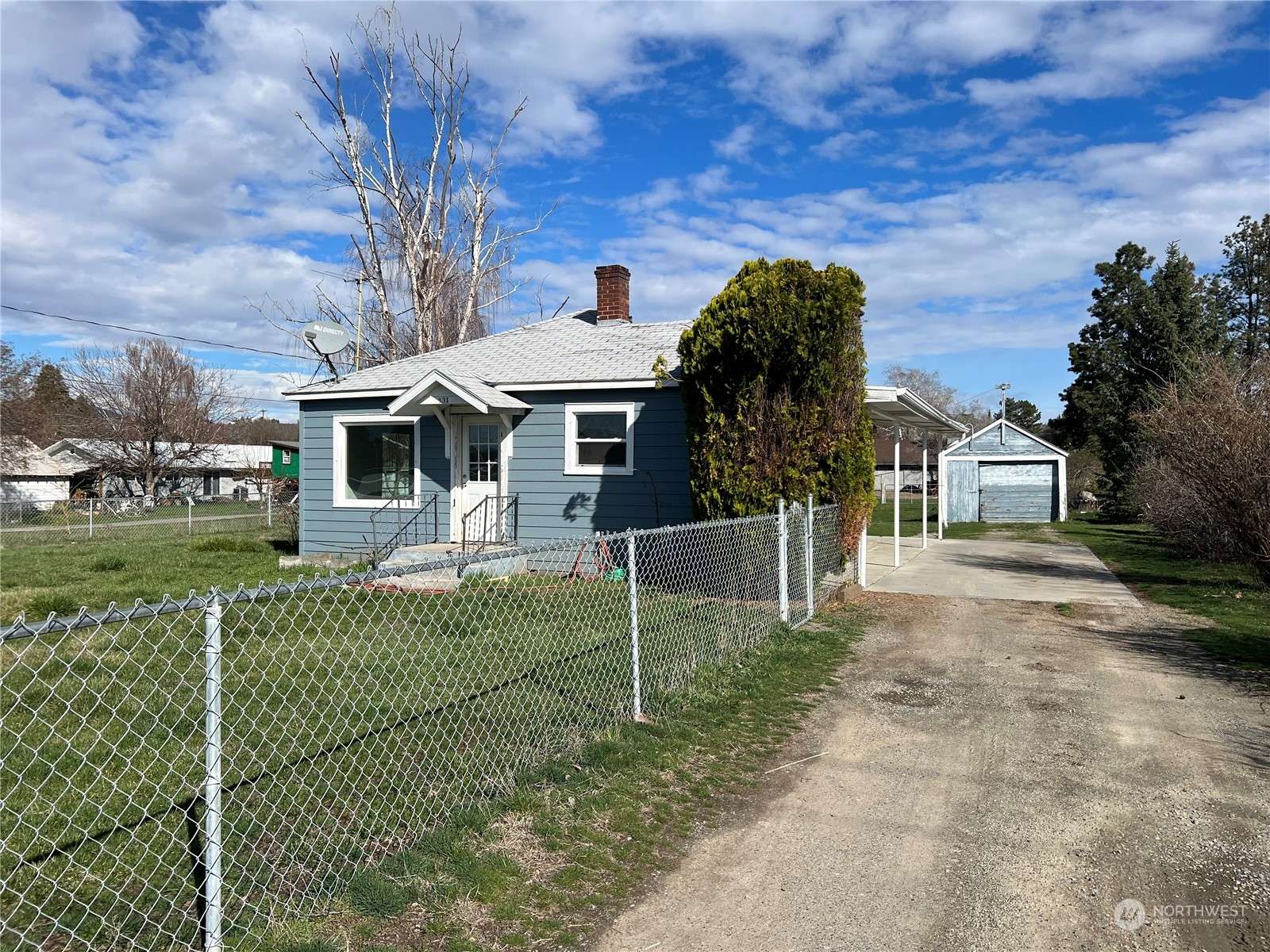 Omak, WA 98841,531 Dewberry Ave E