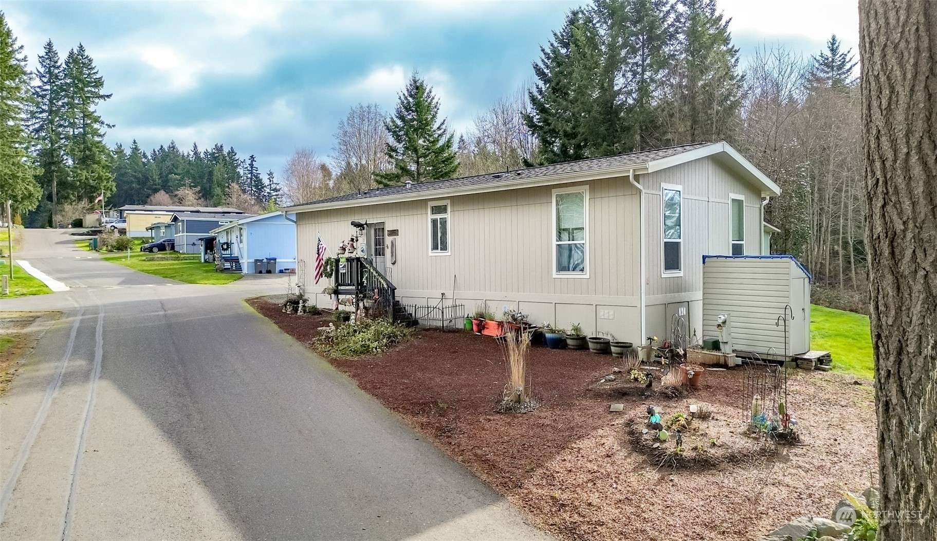 Port Orchard, WA 98367,5673 Bethel RD SE #5