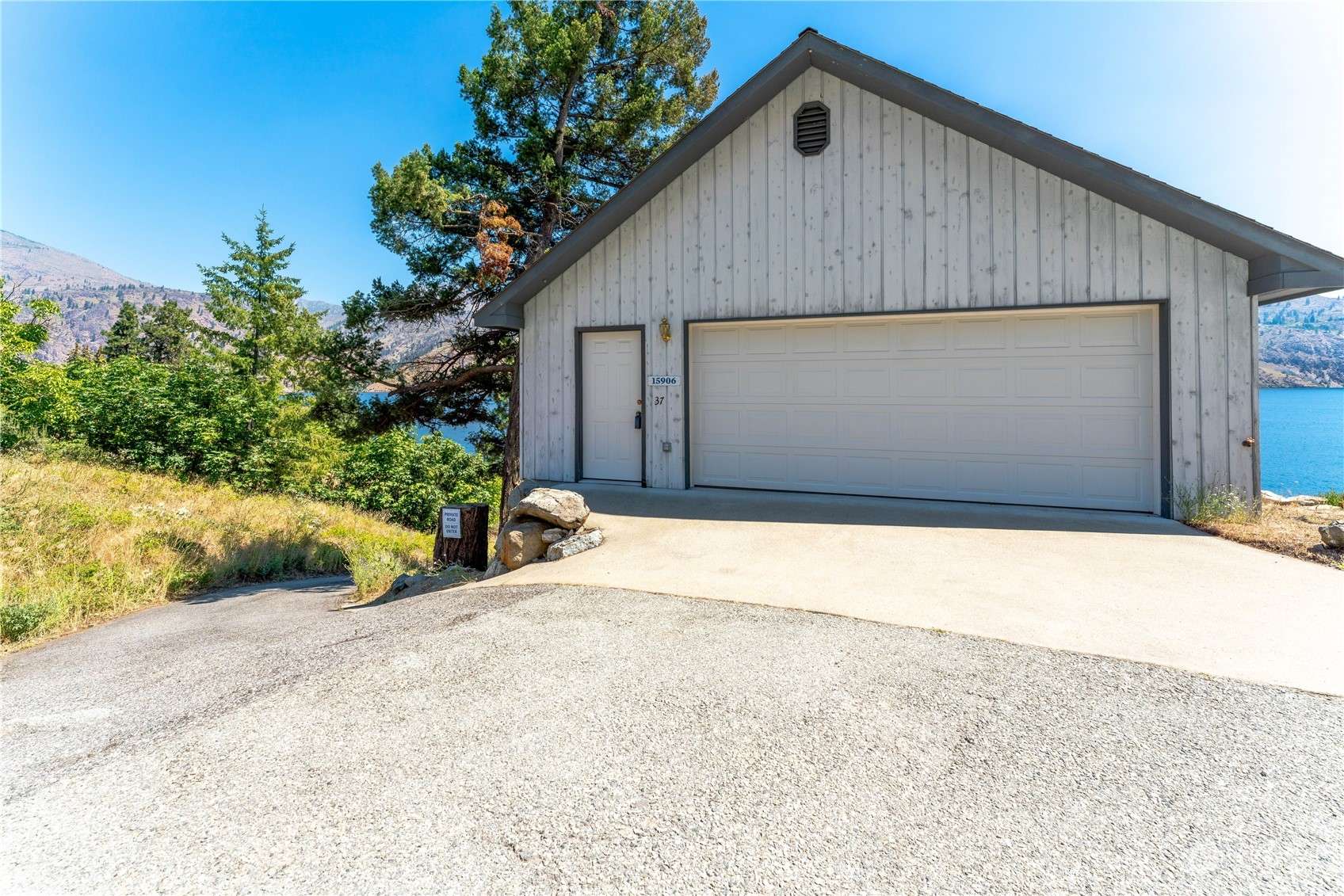 Chelan, WA 98816,37 Driftwood LN