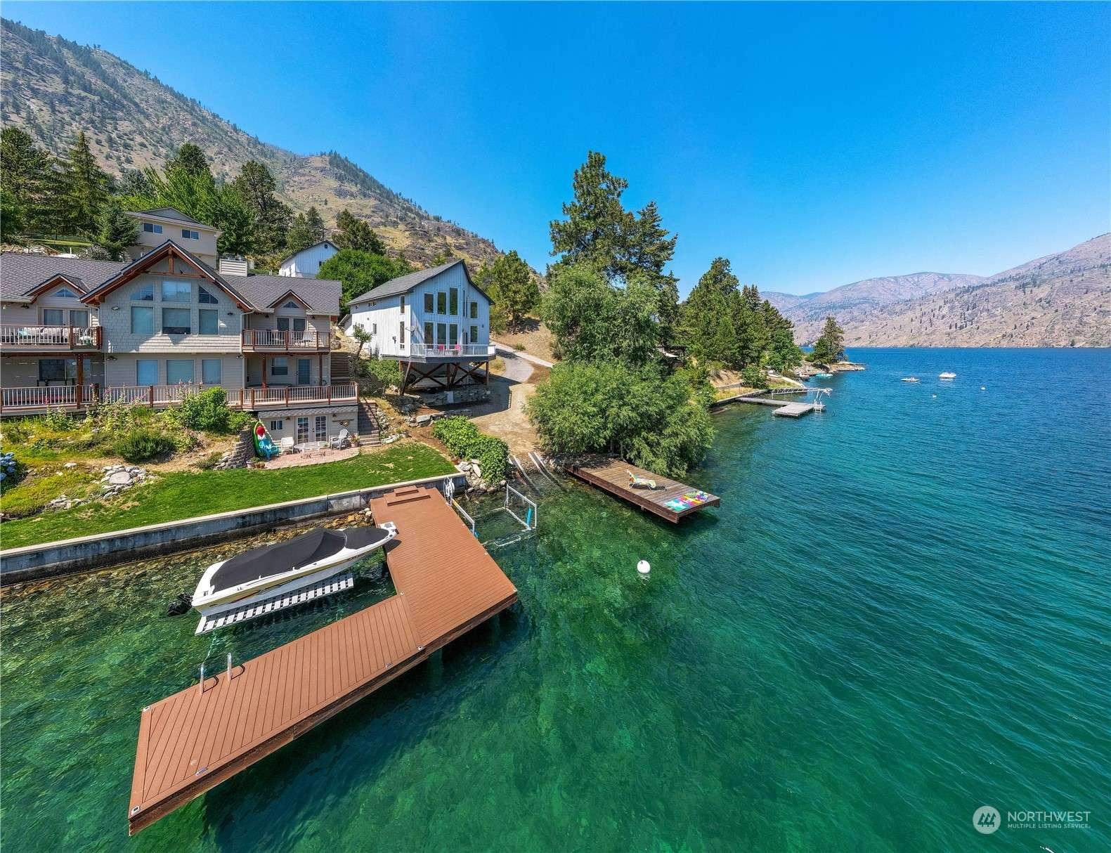 Chelan, WA 98816,37 Driftwood LN