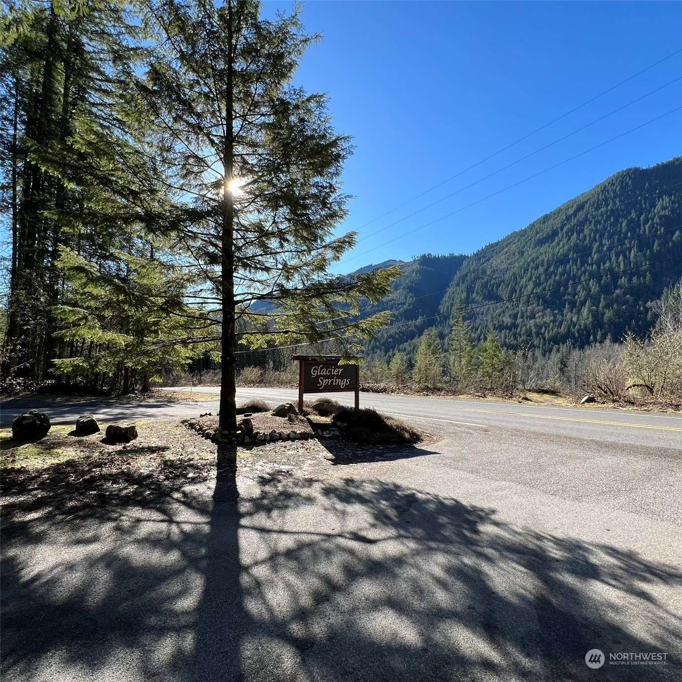 Deming, WA 98244,7490 Glacier Springs DR