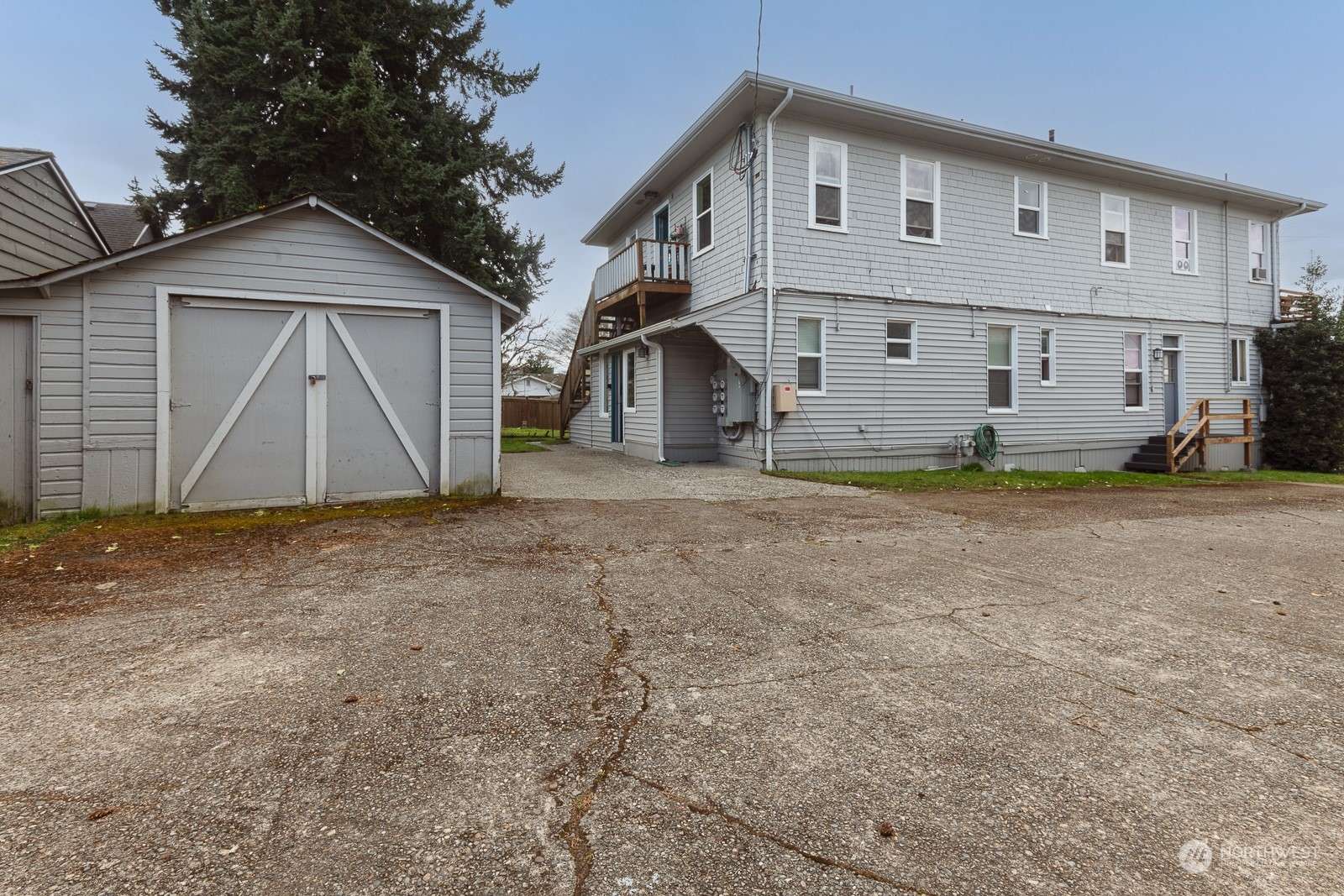 Bremerton, WA 98337,902 Pleasant Ave.
