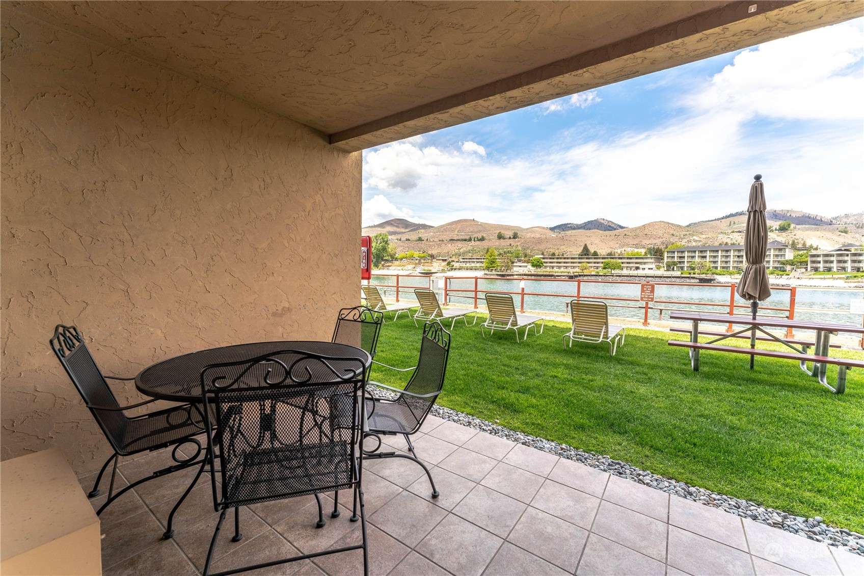Chelan, WA 98816,322 W Woodin AVE #613