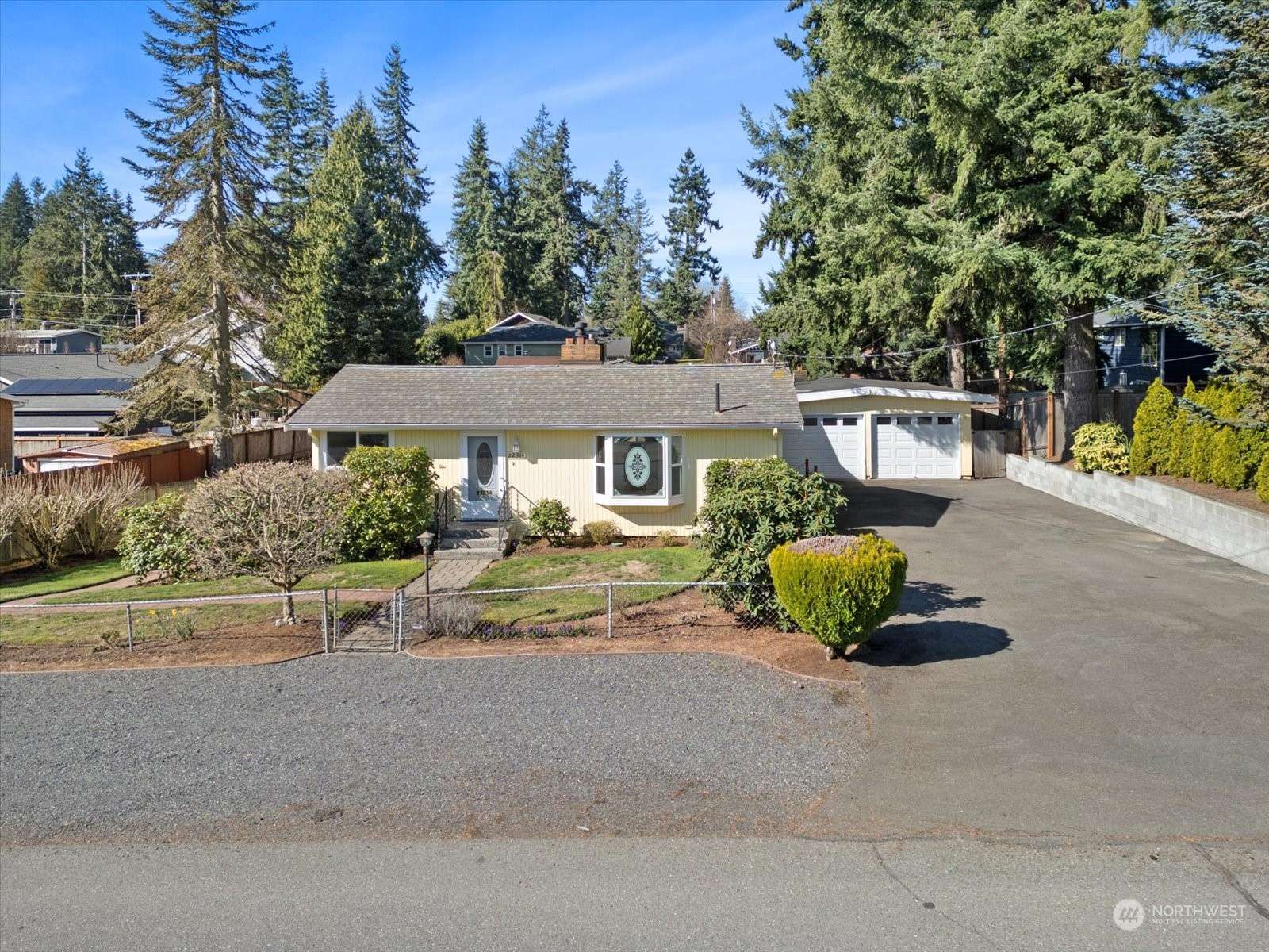 Edmonds, WA 98020,22314 93rd PL W