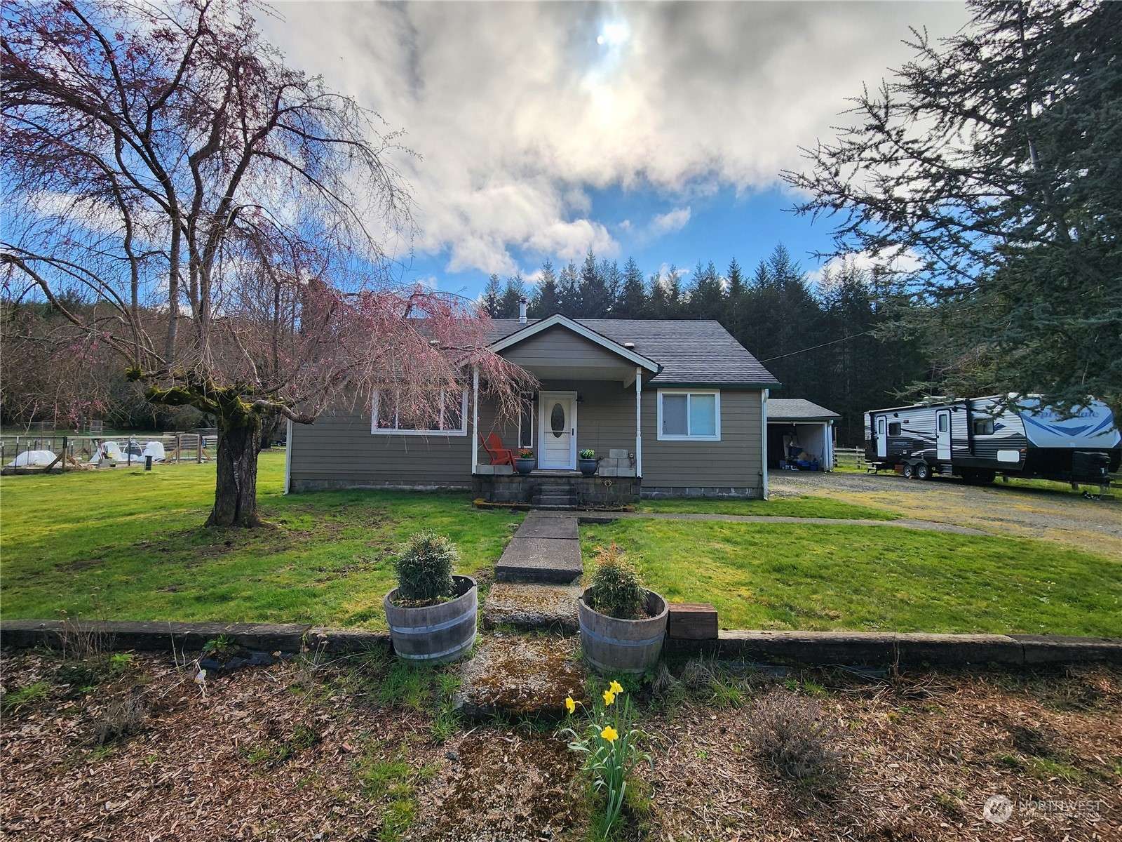 Oakville, WA 98568,150 Gibson Creek RD