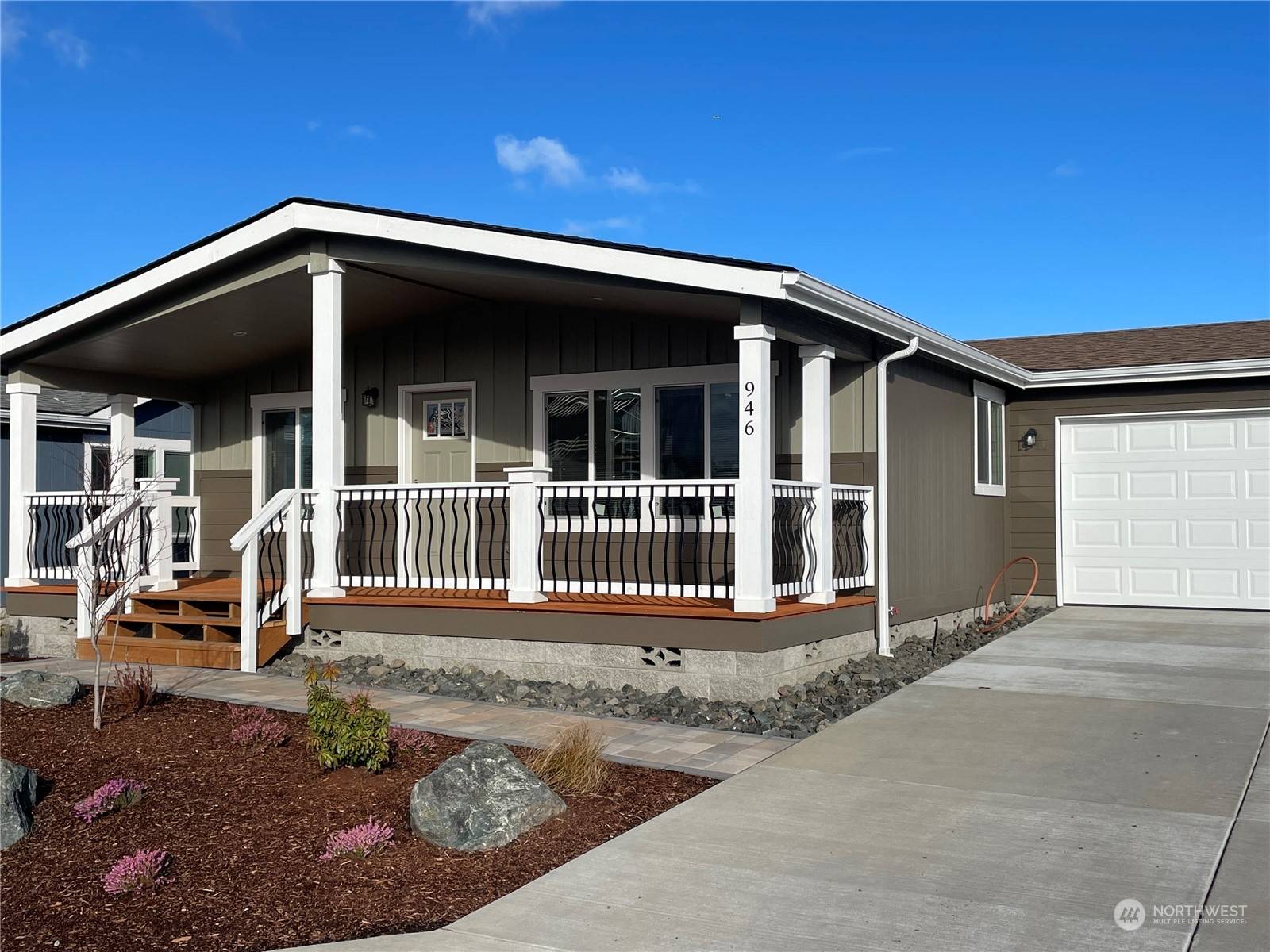 Sequim, WA 98382,946 N Rock Rose AVE