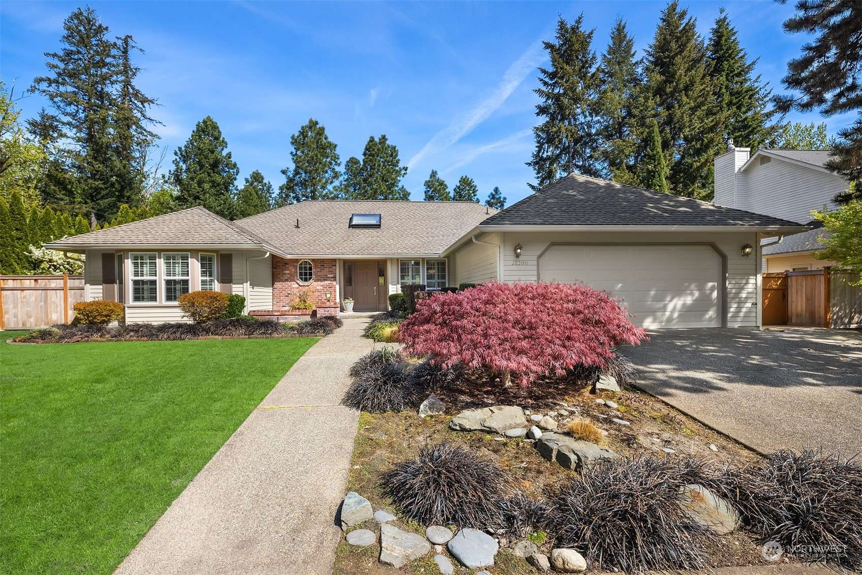 Sammamish, WA 98075,21206 SE 28 ST