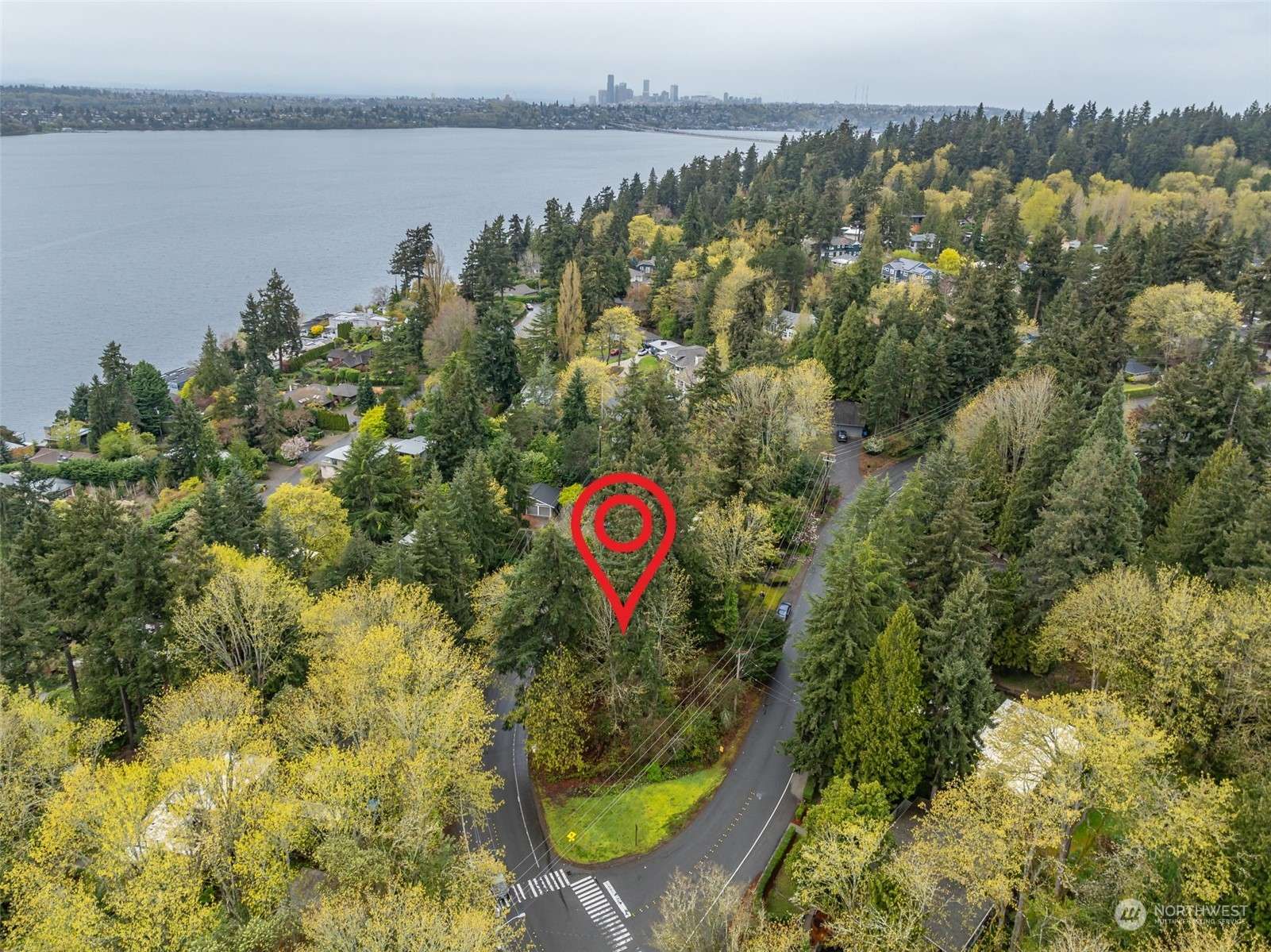 Mercer Island, WA 98040,4115 78th AVE SE