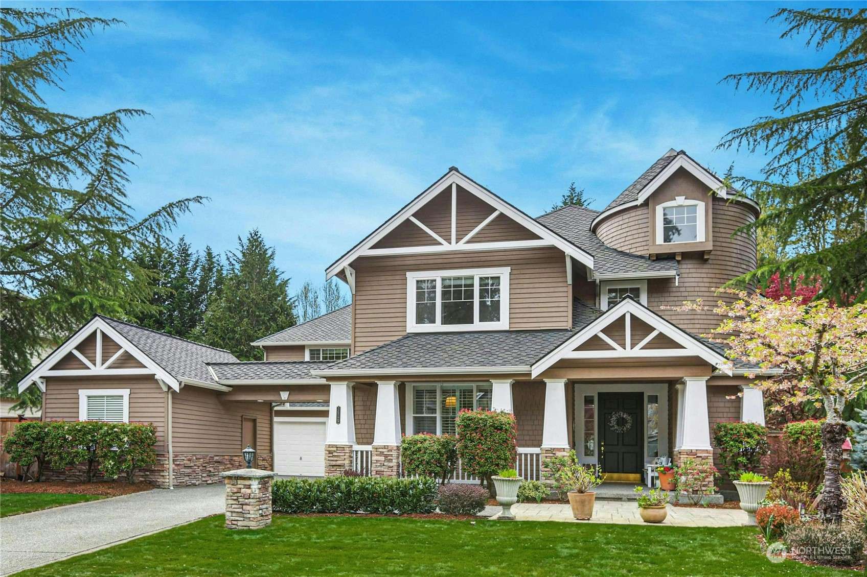 Sammamish, WA 98075,26729 SE 9th WAY