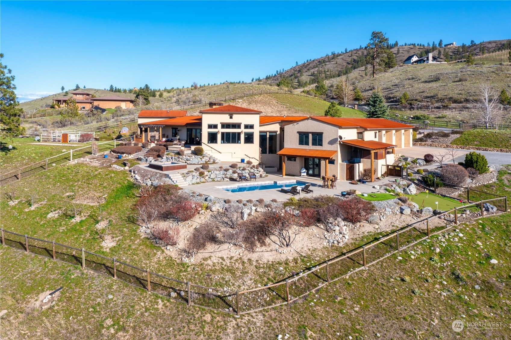 Chelan, WA 98816,105 Dove Hollow RD