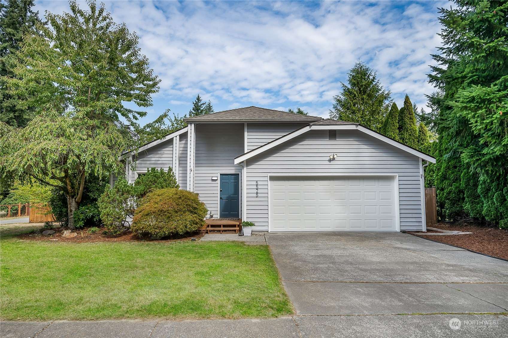 Lynnwood, WA 98037,5525 169th PL SW