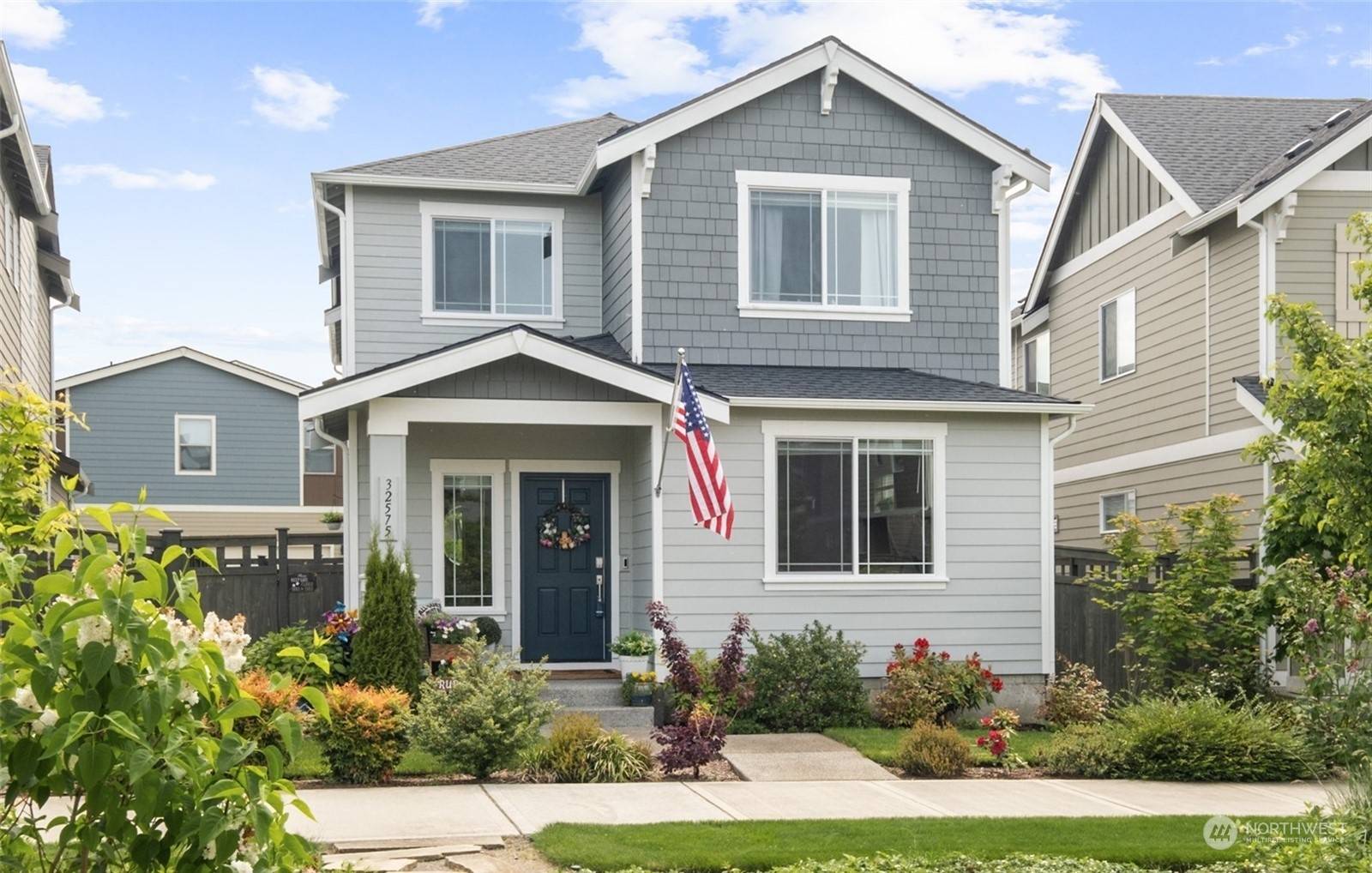 Black Diamond, WA 98010,32575 Tolmie Lane