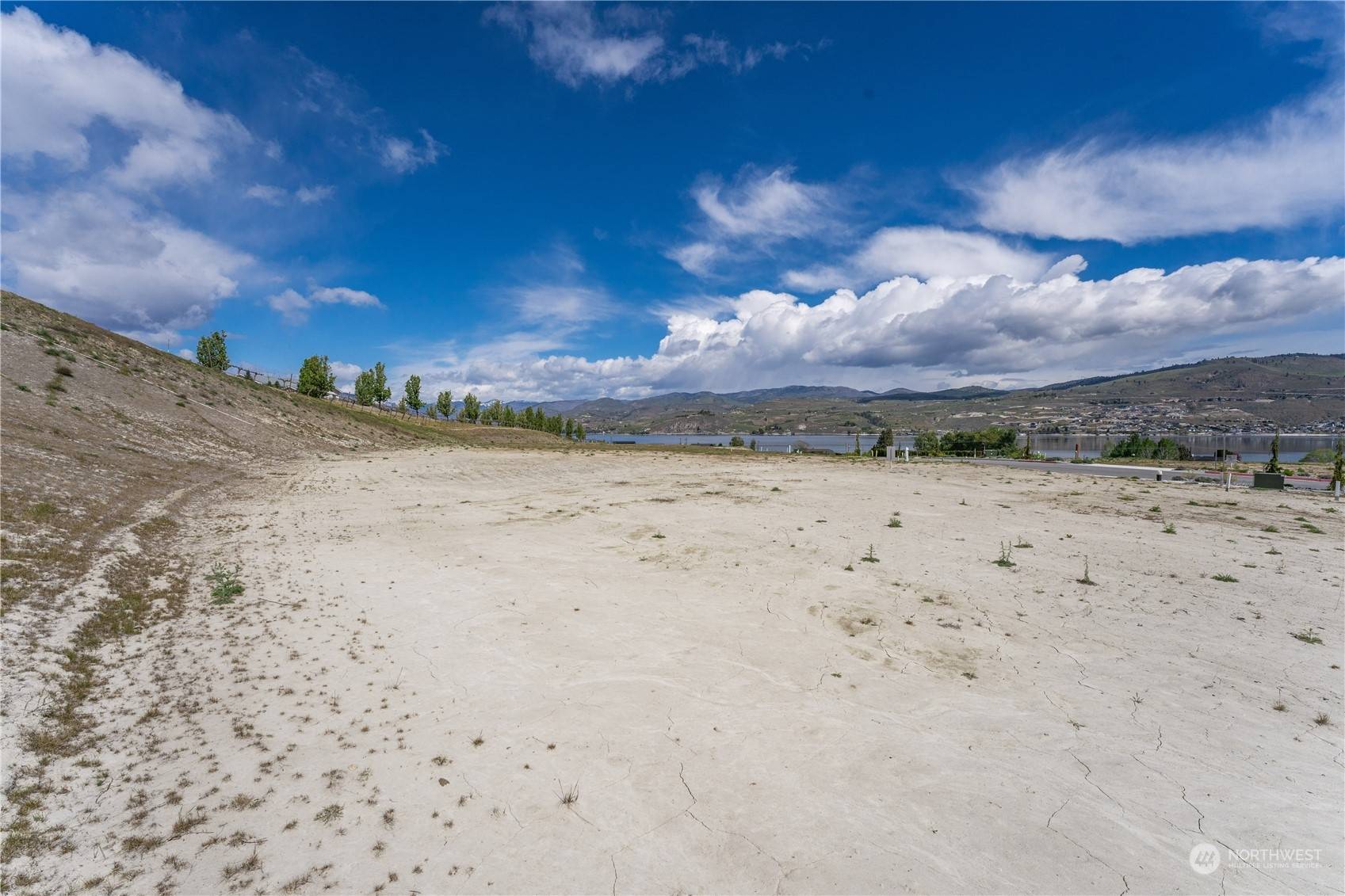 Chelan, WA 98816,150 Loretta LN