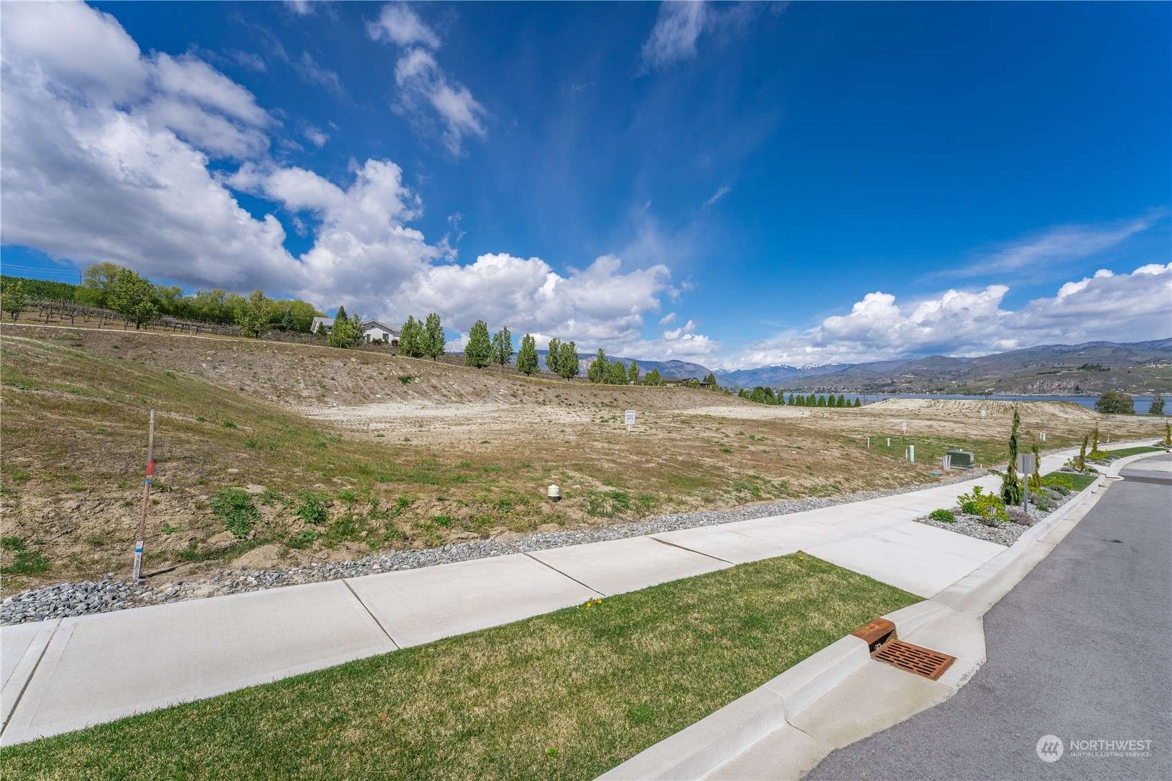 Chelan, WA 98816,108 Loretta LN