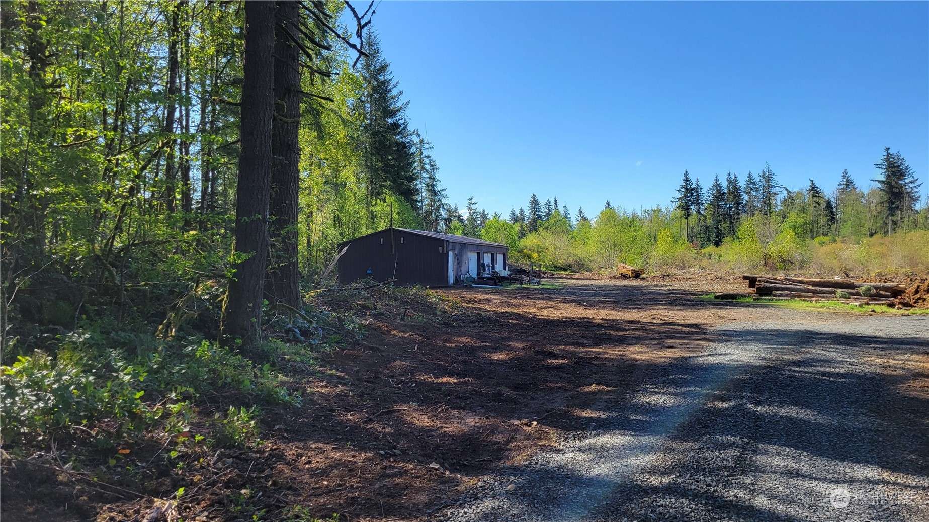 Winlock, WA 98596,125 Hale RD E