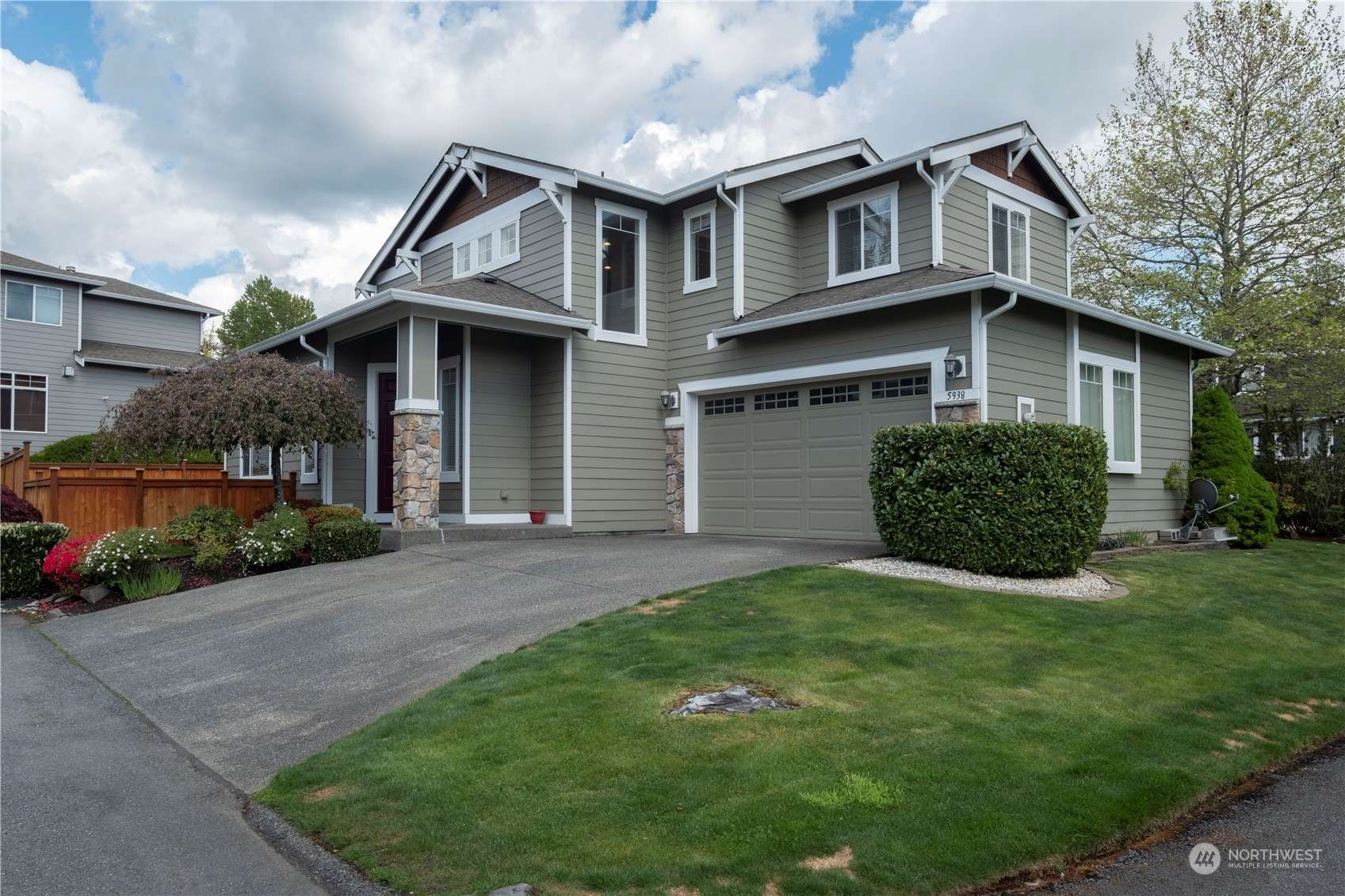 Renton, WA 98059,5938 NE 1st CT