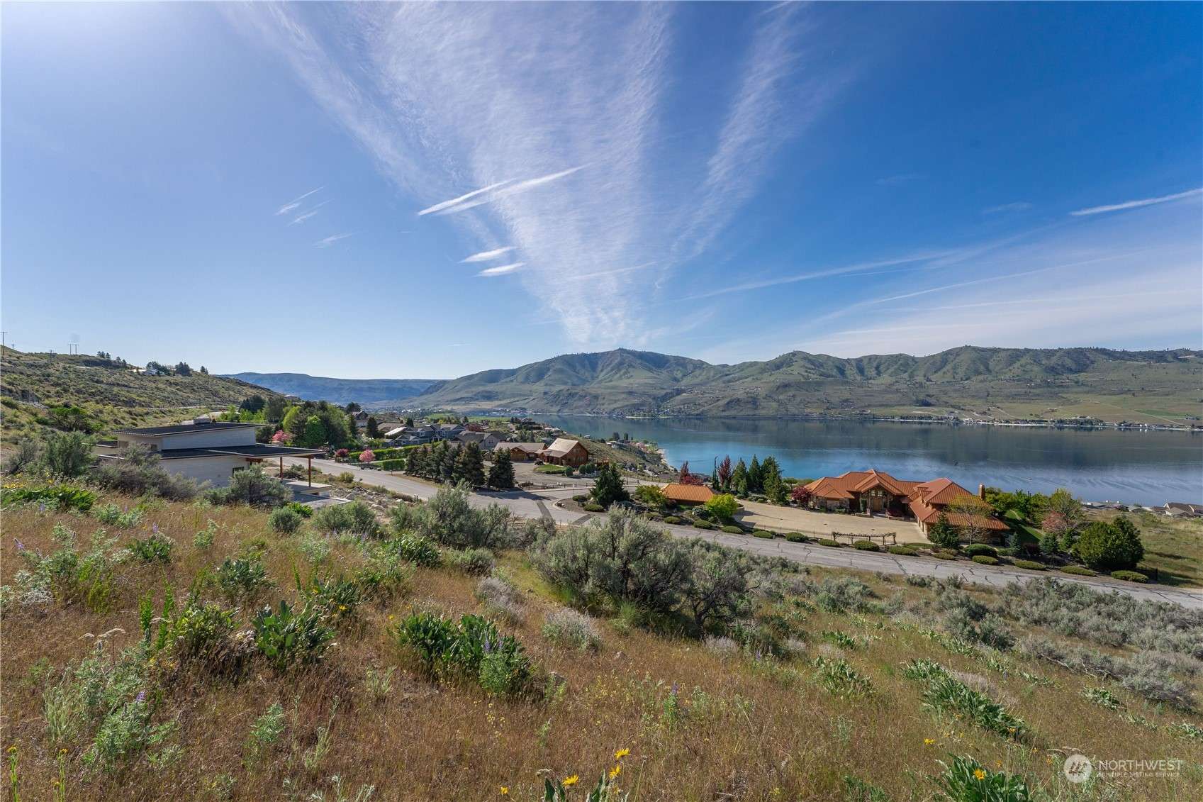 Chelan, WA 98816,350 Highpoint LN