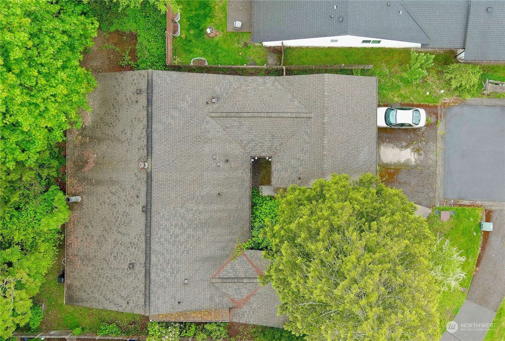 Bellevue, WA 98007,712 714 142nd PL SE