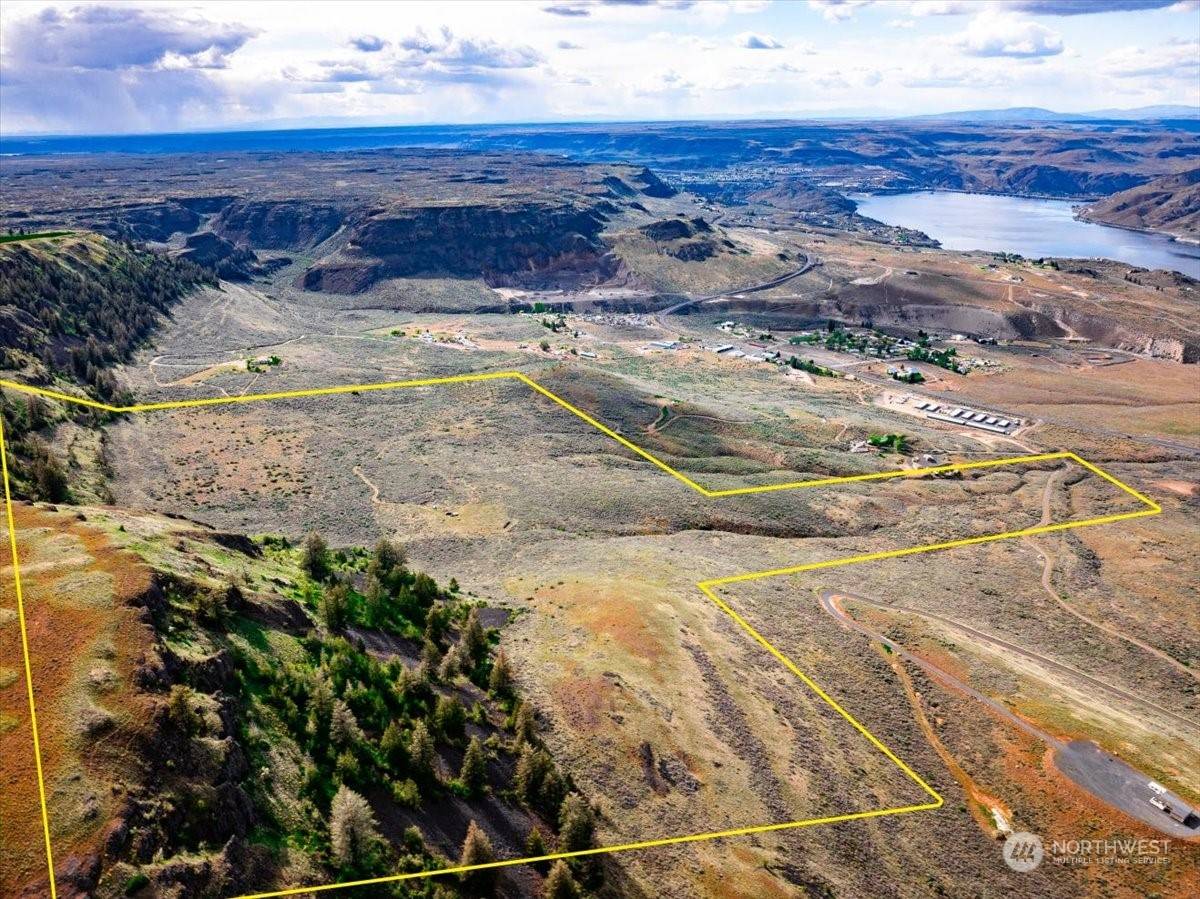 Grand Coulee, WA 99133,44621 Highway 174 N