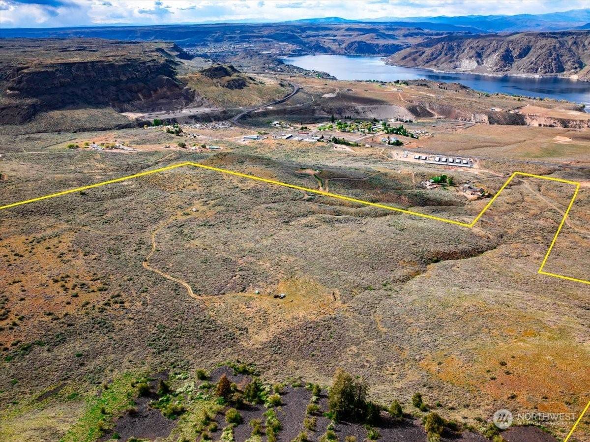 Grand Coulee, WA 99133,44621 Highway 174 N