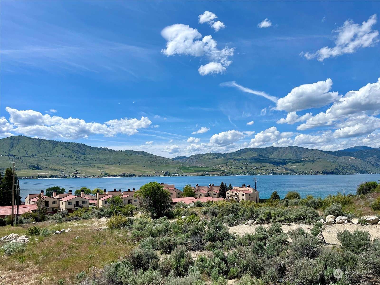 Chelan, WA 98816,111 Riviera DR