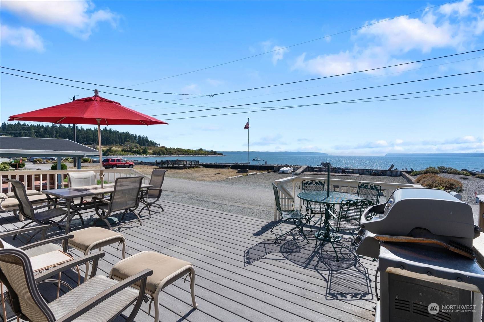 Camano Island, WA 98282,279 Driftwood Shores RD