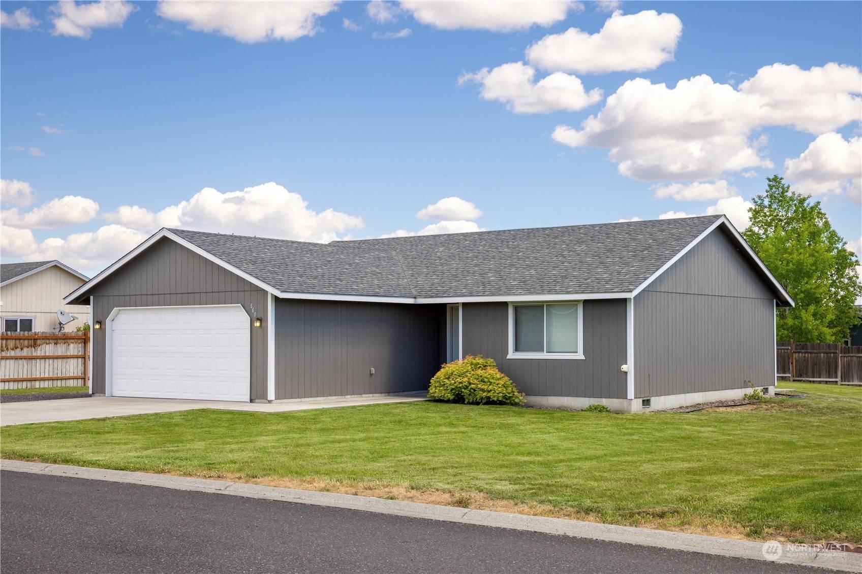 Ephrata, WA 98823,660 K ST SE