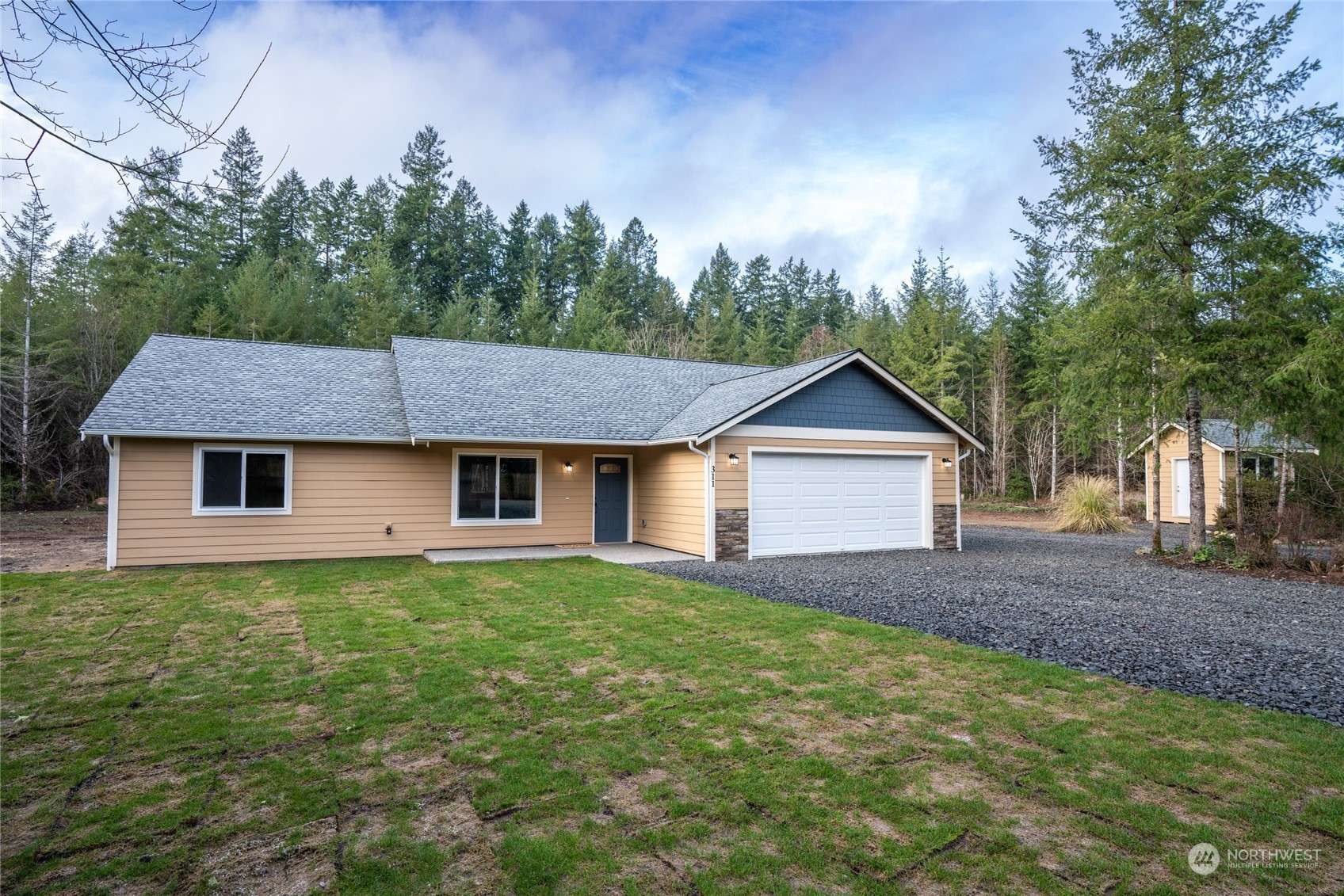 Grapeview, WA 98546,361 E McLane Cove DR