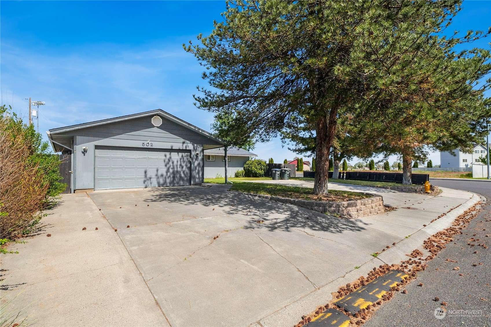 Moses Lake, WA 98837,502 W Village AVE