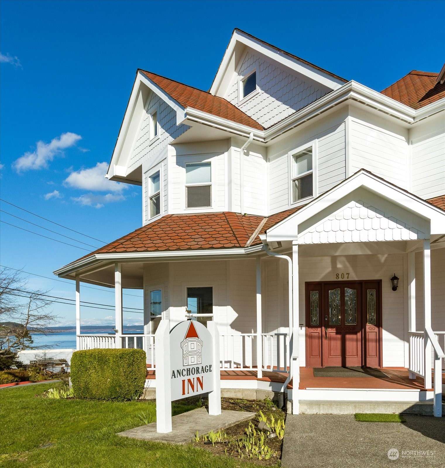 Coupeville, WA 98239,807 N Main ST