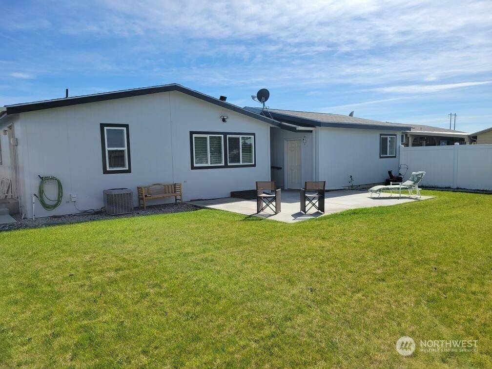 Moses Lake, WA 98837,1701 E Burr AVE #20