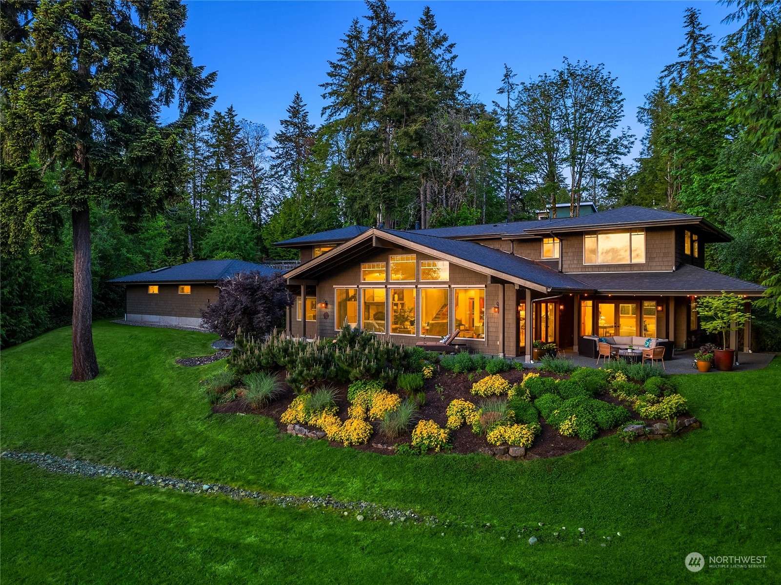 Bainbridge Island, WA 98110,10244 NE Darden LN