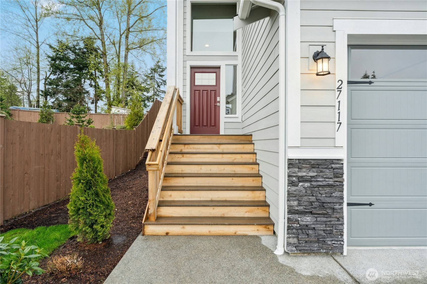 Kent, WA 98032,27117 30th PL S #24