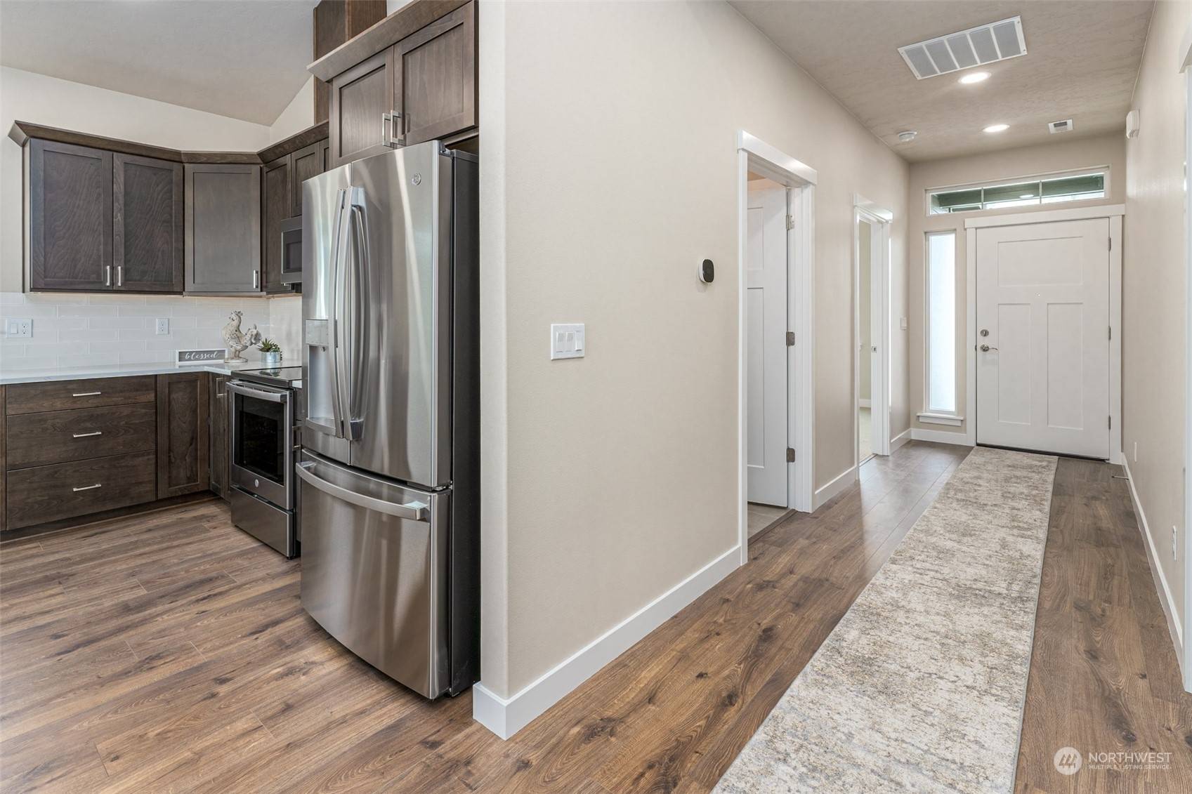 Quincy, WA 98848,914 N M LOOP SW