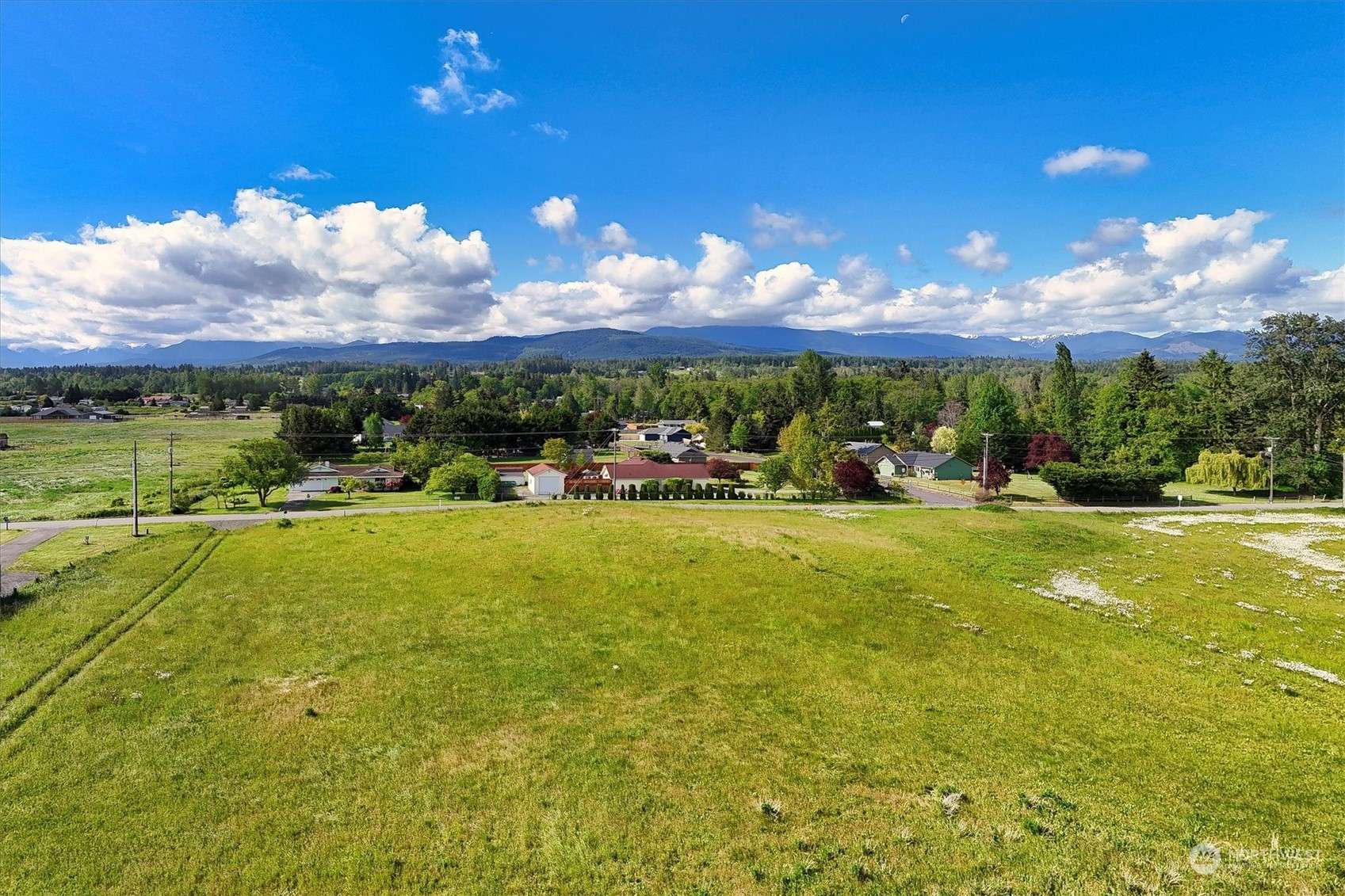 Sequim, WA 98382,999 Spath RD