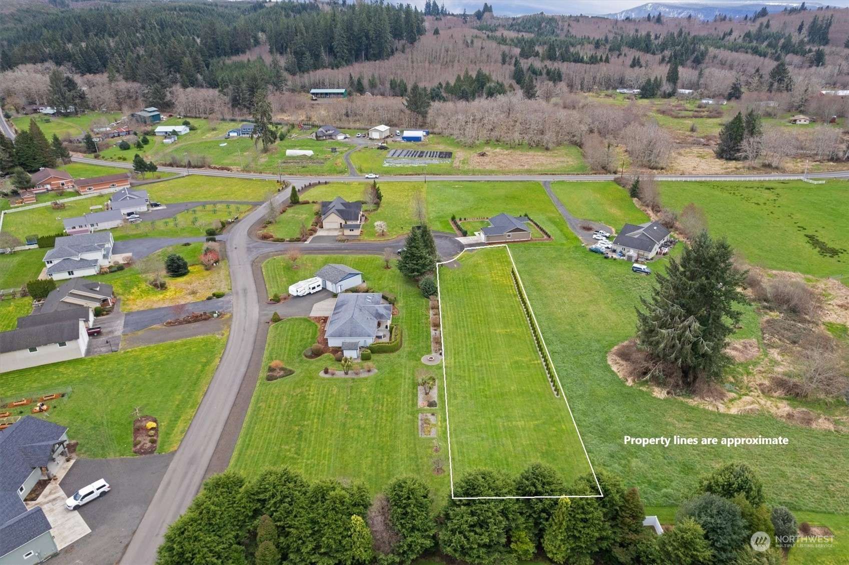 Cathlamet, WA 98612,14 Monroe CT
