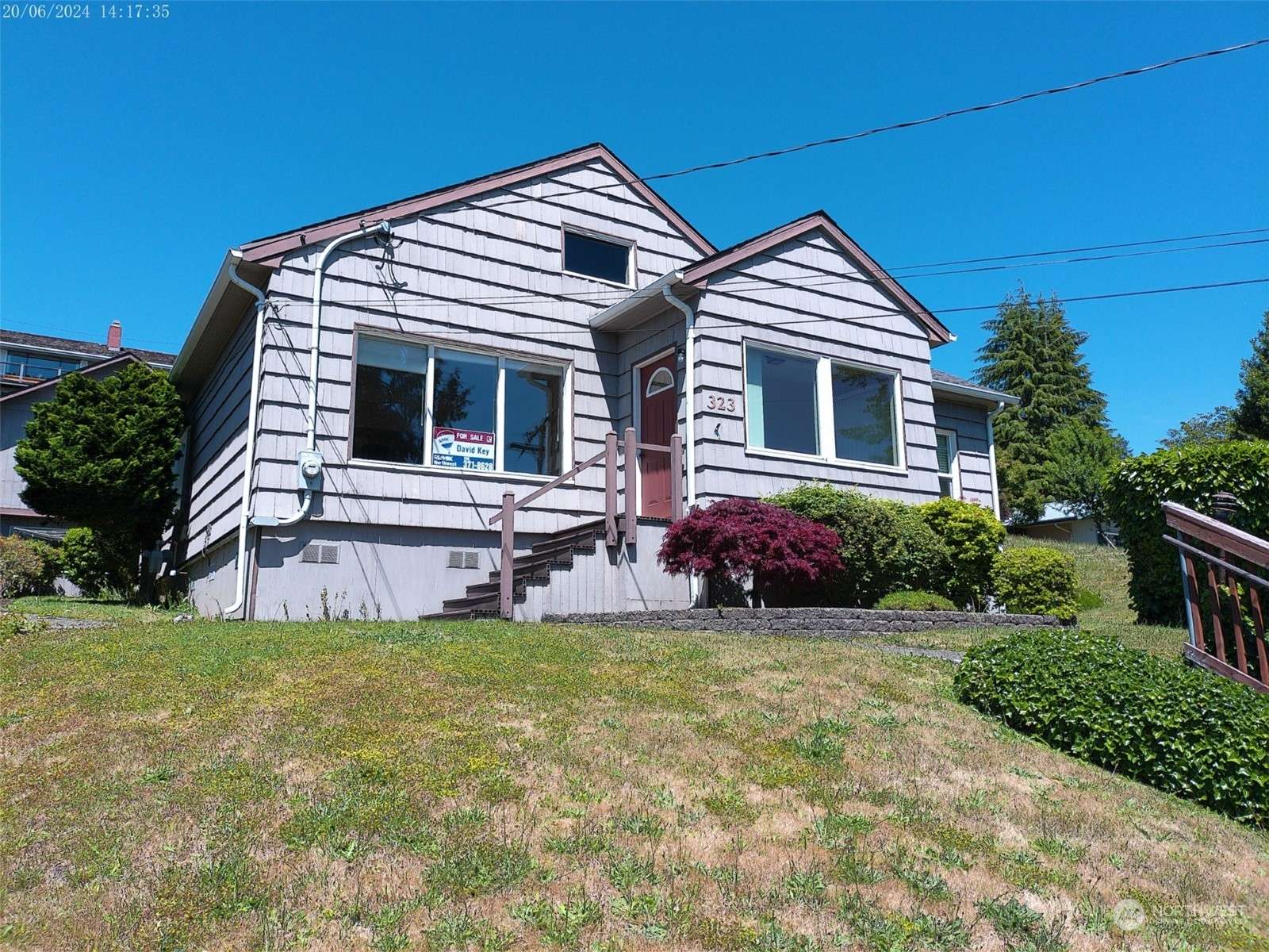 Hoquiam, WA 98550,323 Sunset DR