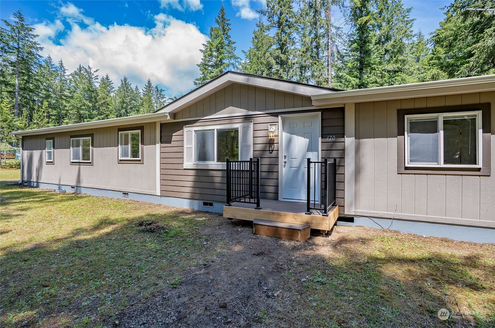 Shelton, WA 98584,170 E Rhododendron PL