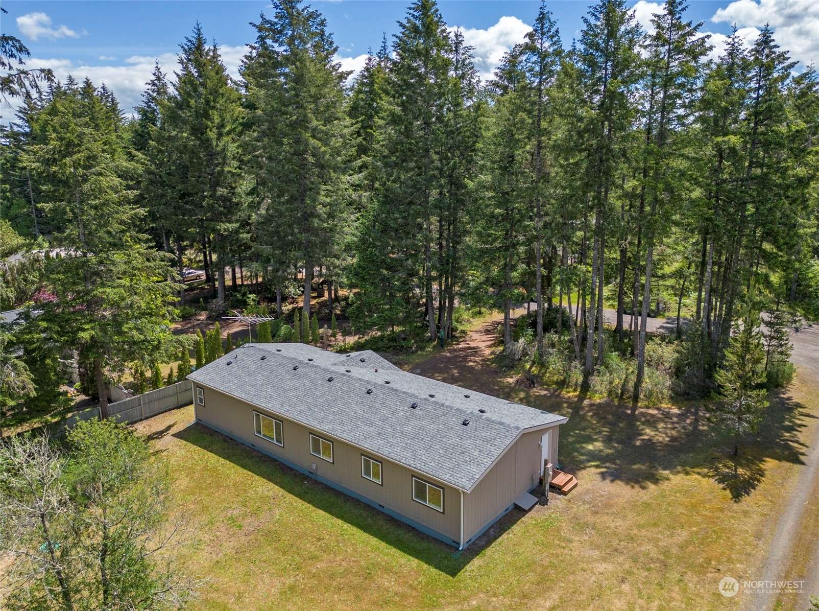 Shelton, WA 98584,170 E Rhododendron PL