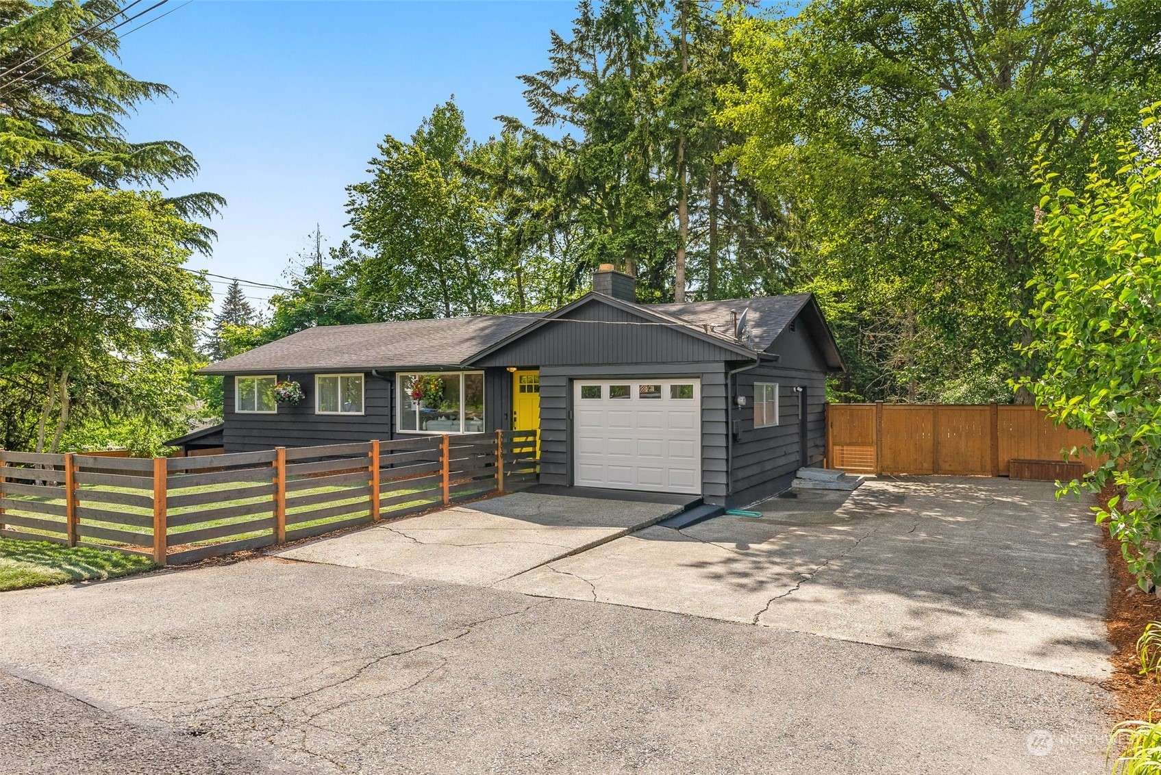 Des Moines, WA 98198,20839 1st PL S