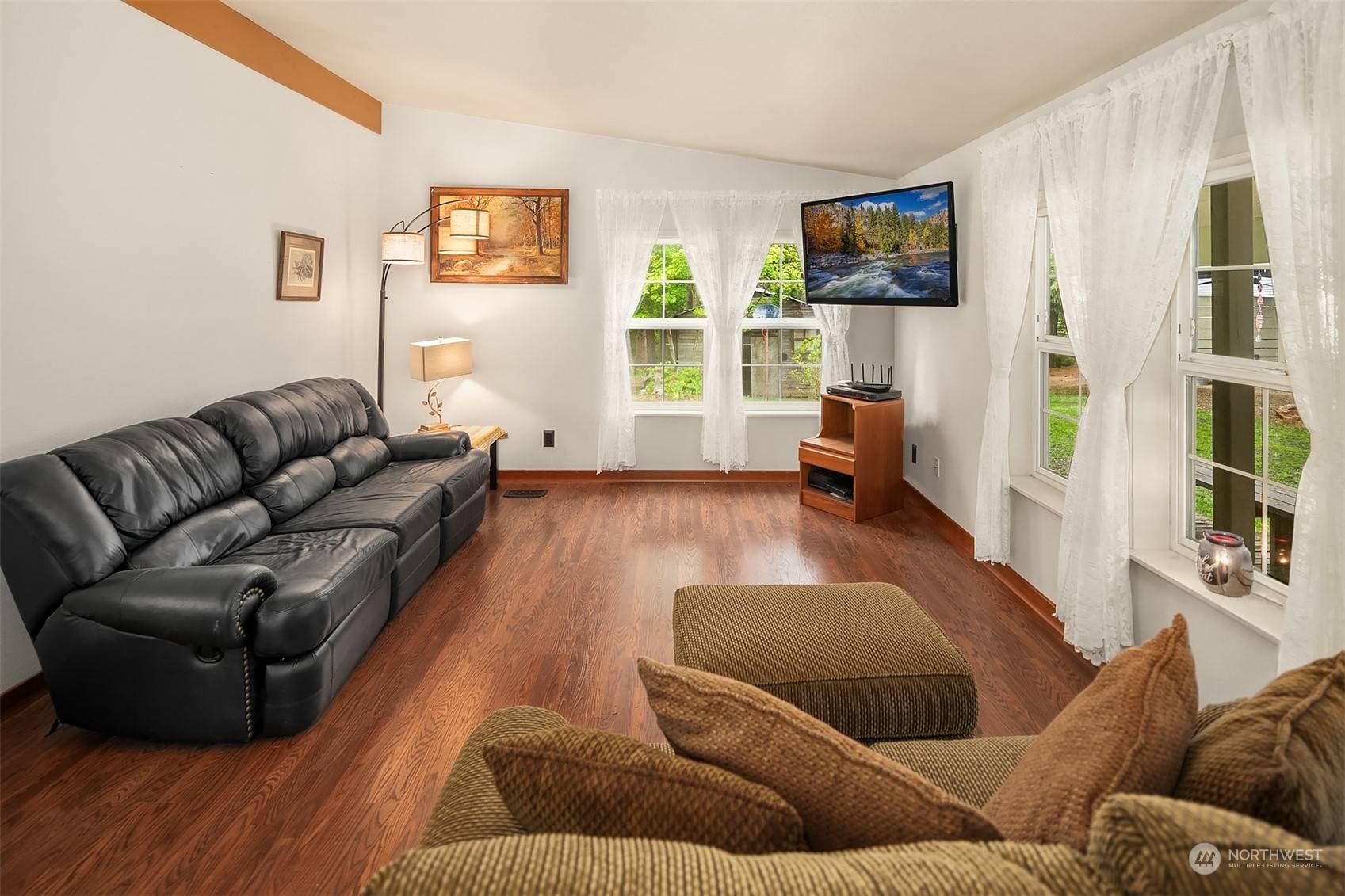 Easton, WA 98925,81 Hawthorn LN