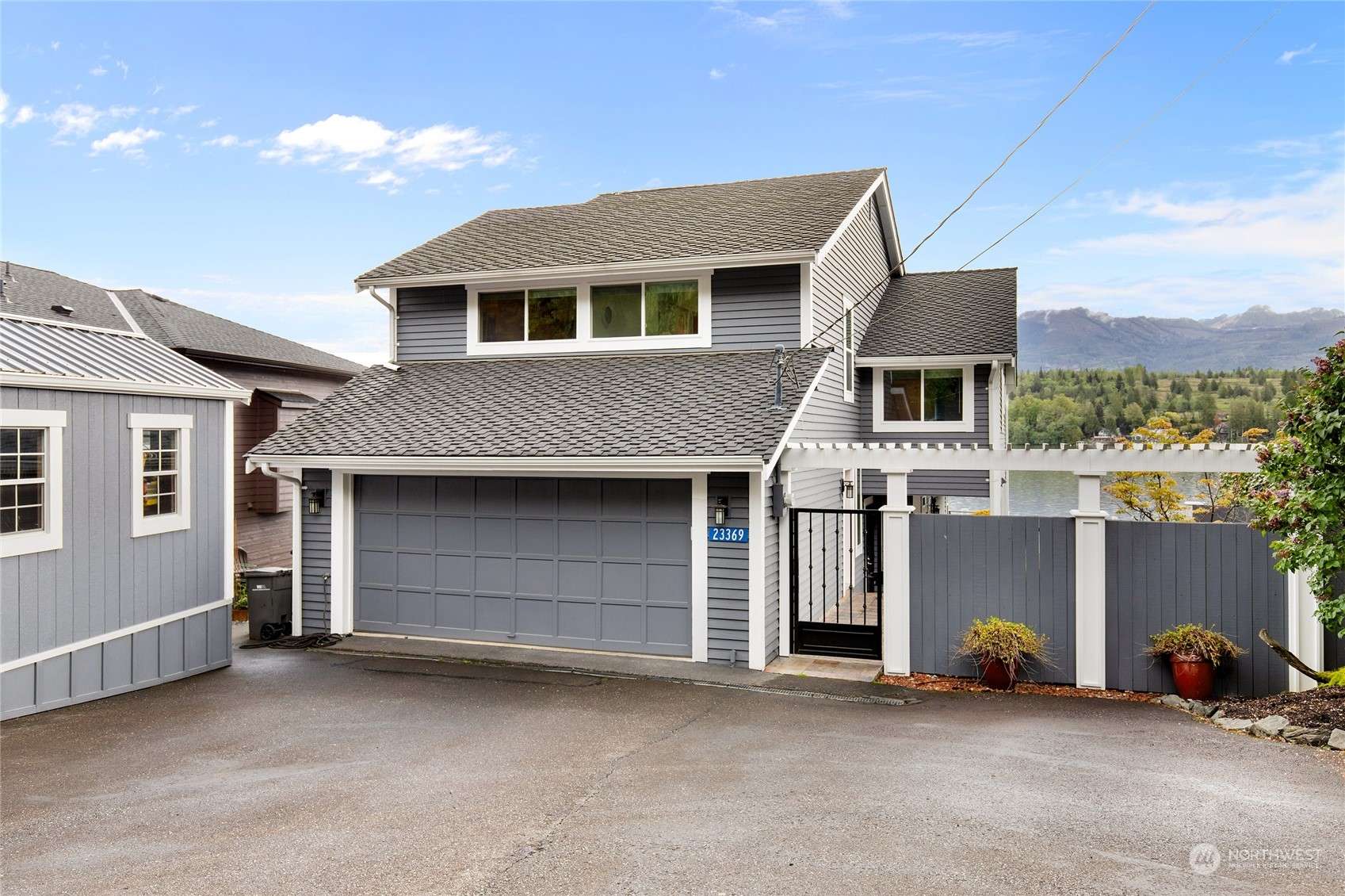 Mount Vernon, WA 98274,23369 Coots Cove LN