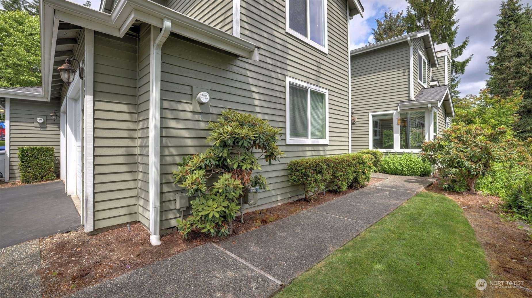 Sammamish, WA 98029,24312 SE 41st PL #50