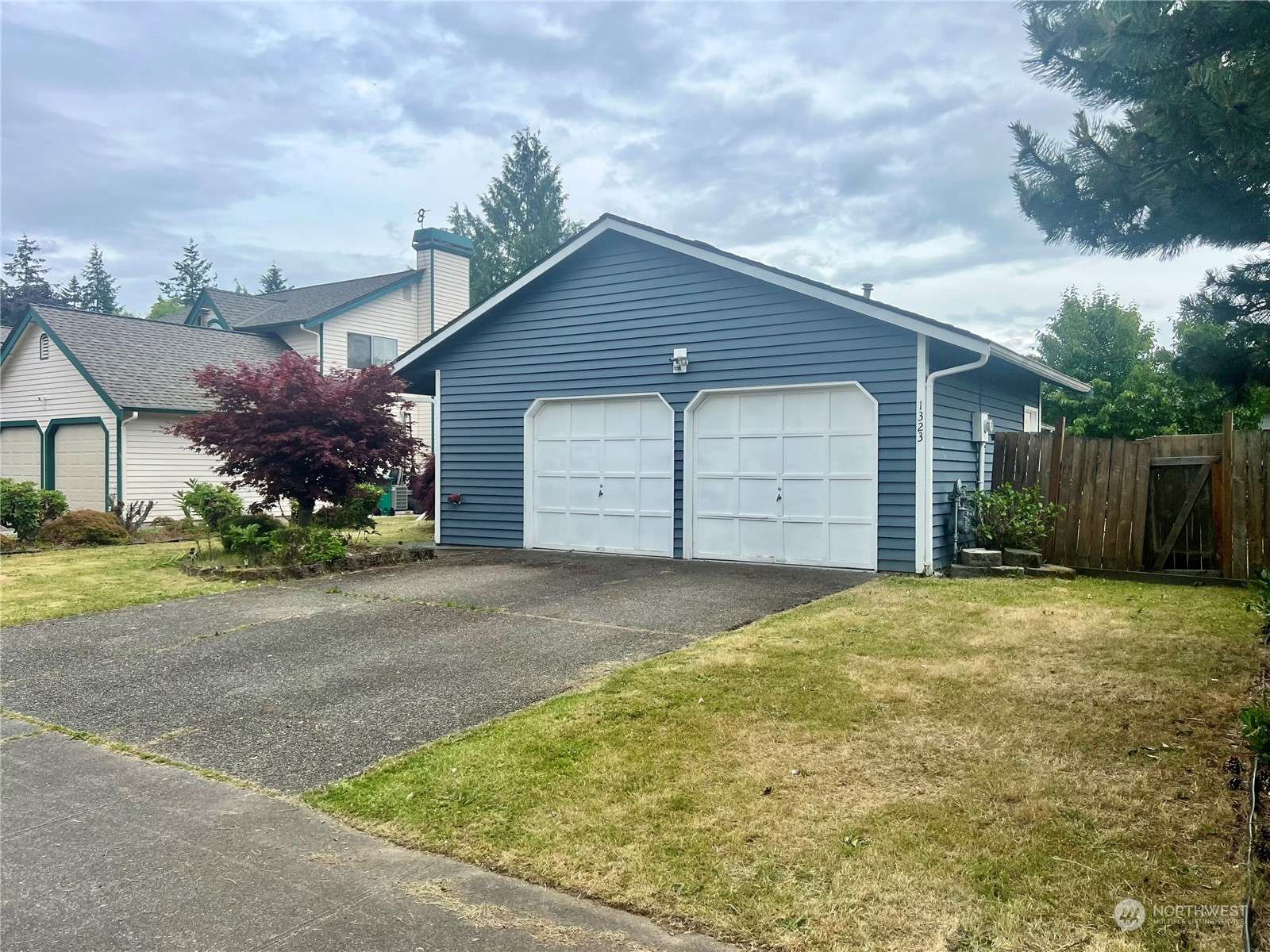 Federal Way, WA 98023,1323 SW 349th ST