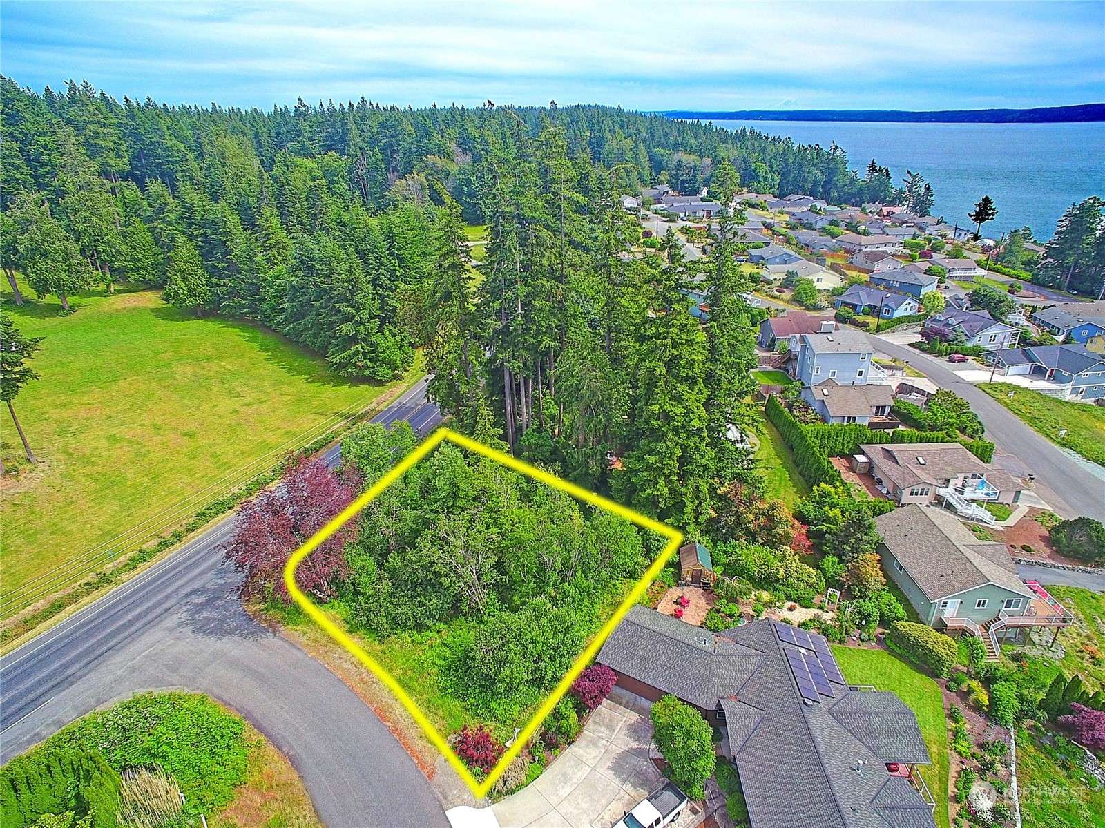 Camano Island, WA 98282,376 Moana Drive