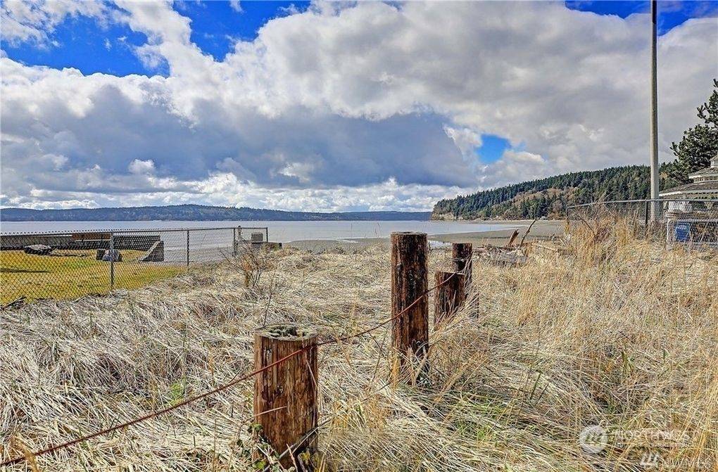 Camano Island, WA 98282,376 Moana Drive