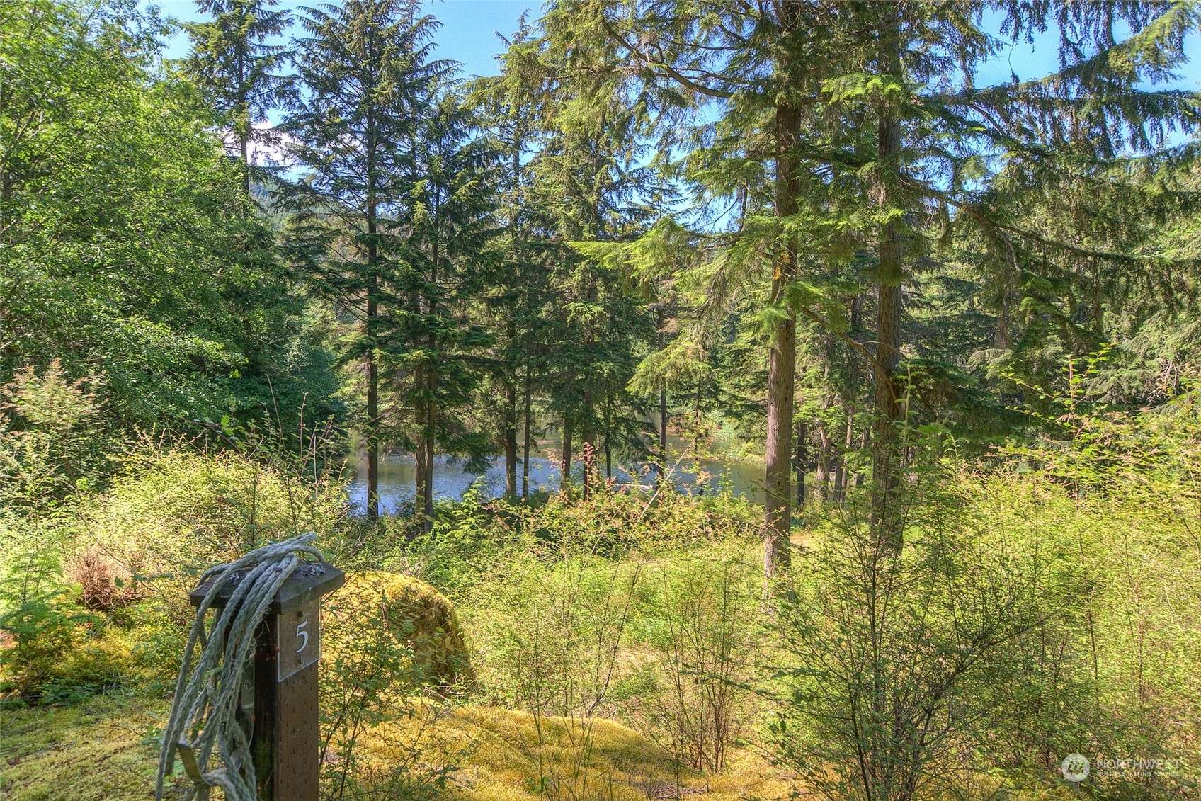 Orcas Island, WA 98280,212 Eagle Lake LN