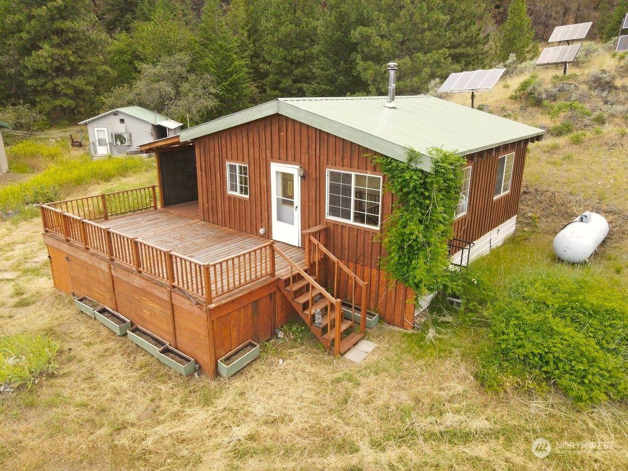 Oroville, WA 98844,113 Eagles Bluff RD